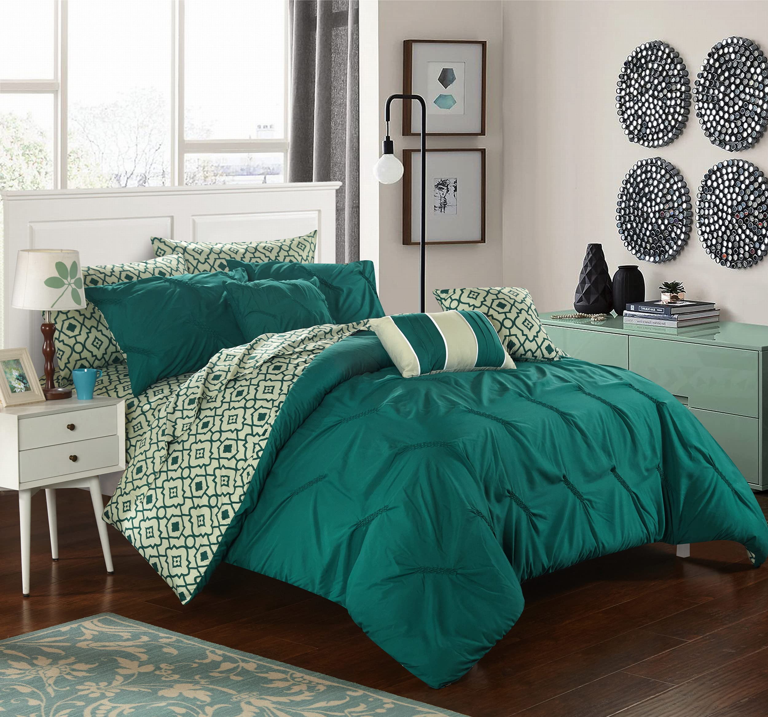 Chic HomeChic Home Sabrina 10 Piece Comforter Set, King, Dark Green