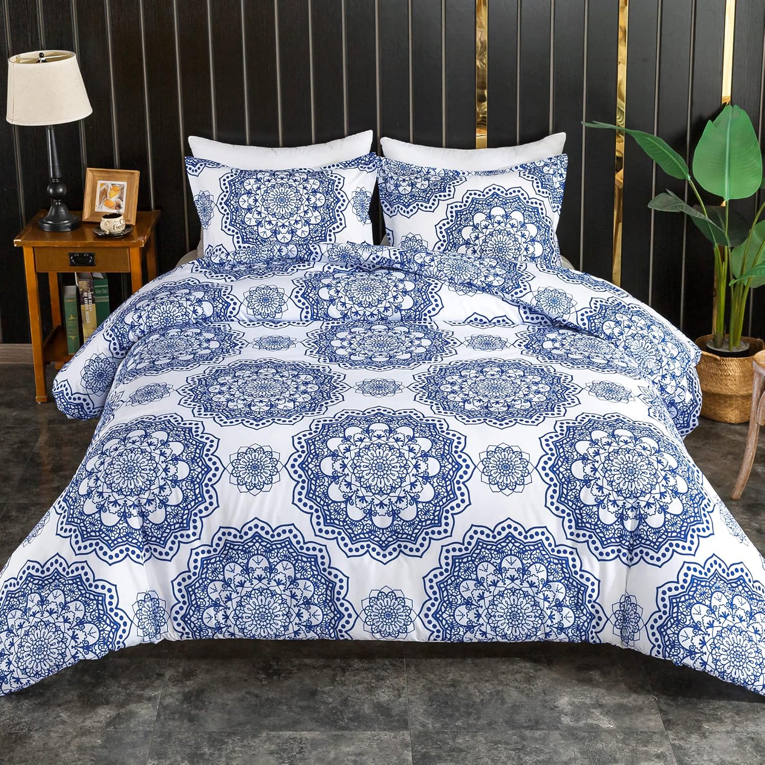 Andency Paisley Queen Size Comforter Set Navy Medallion