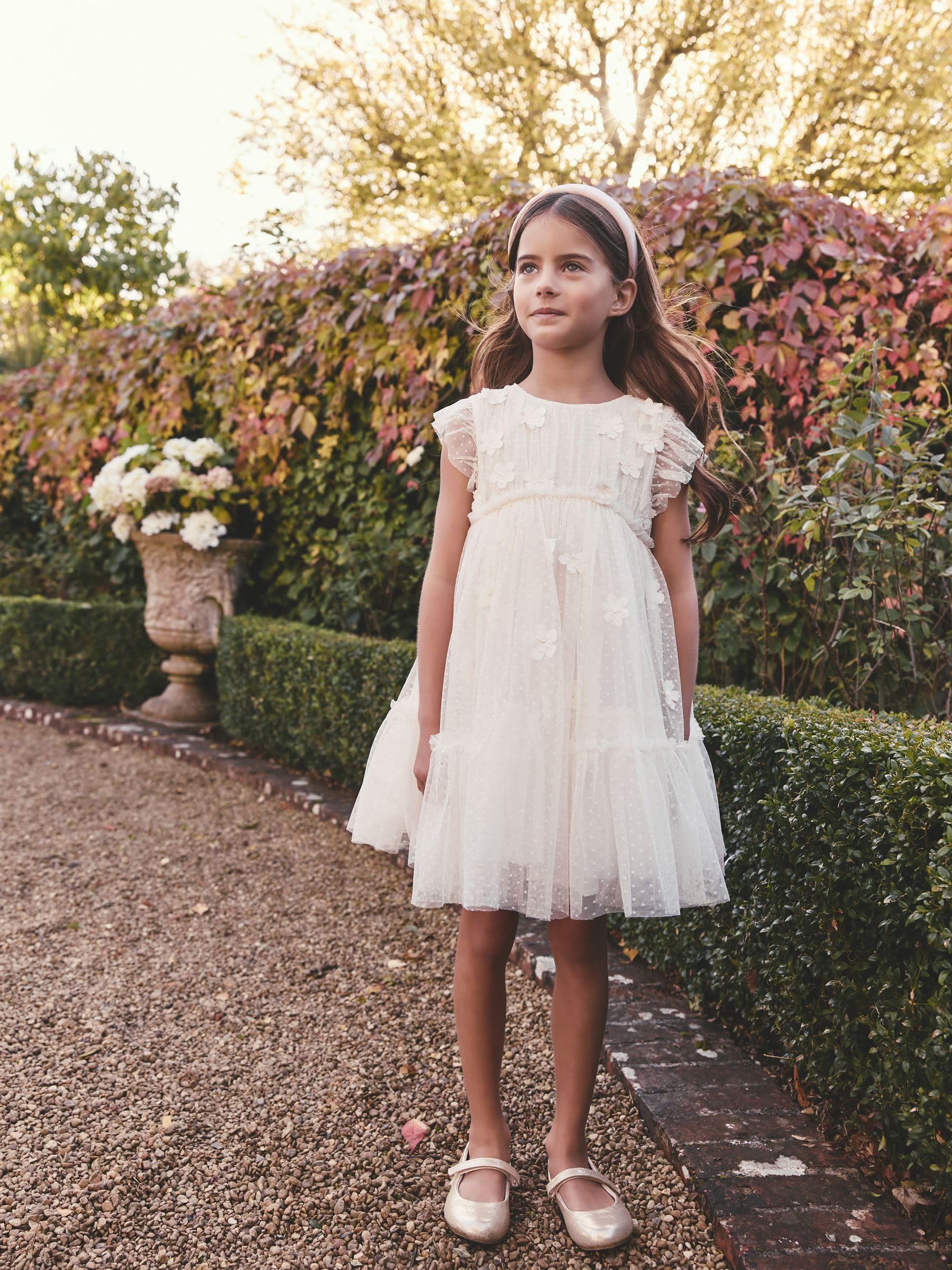 NEXT Mädchen Standard Brautjungfernkleid mit Netzstoff