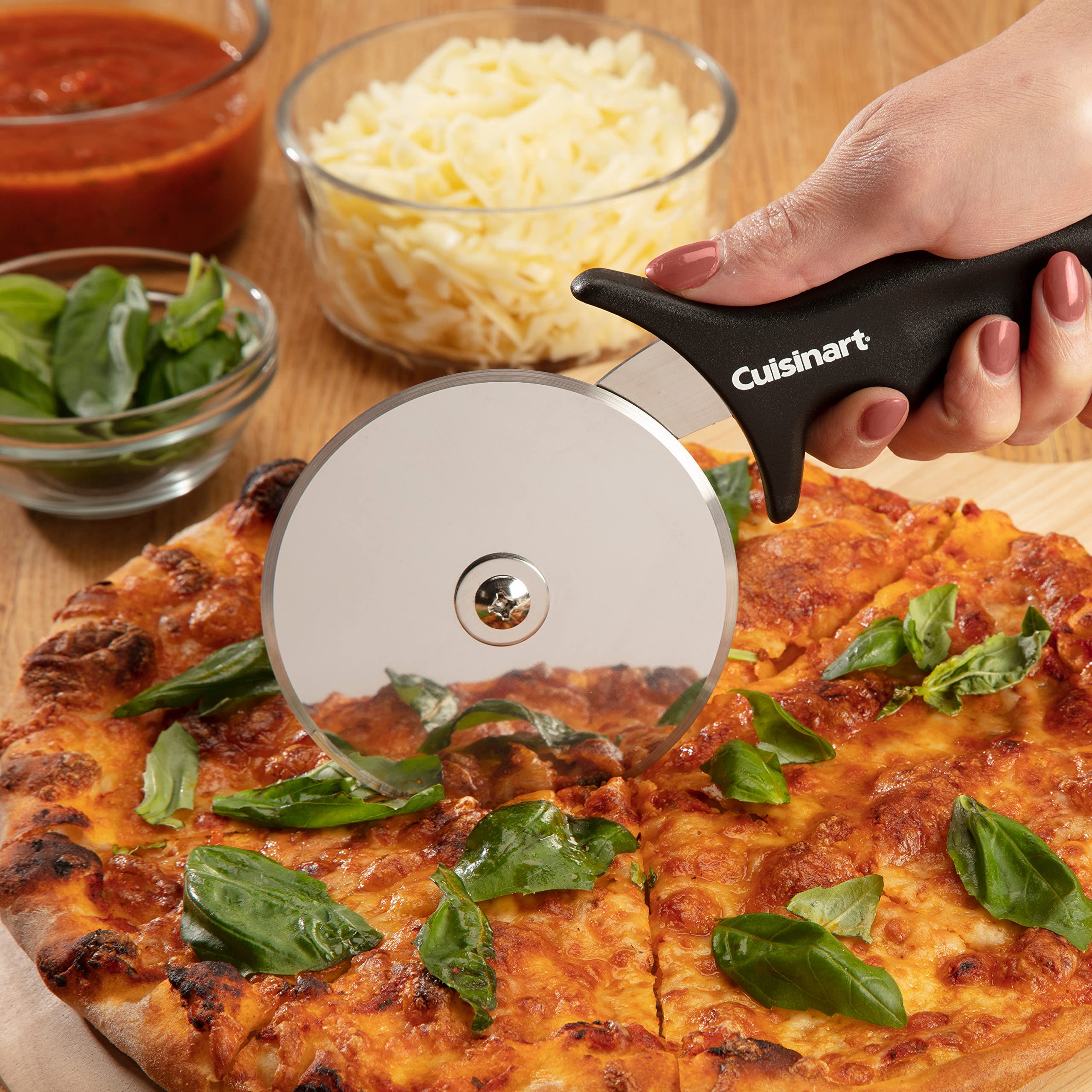 Cuisinart CPS-3216 - Juego de 5 piezas de preparación y servicio de pizza (alfombrilla de silicona antiadherente, cáscara de pizza de madera, cortador de pizza, cortador de masa, rodillo de masa)