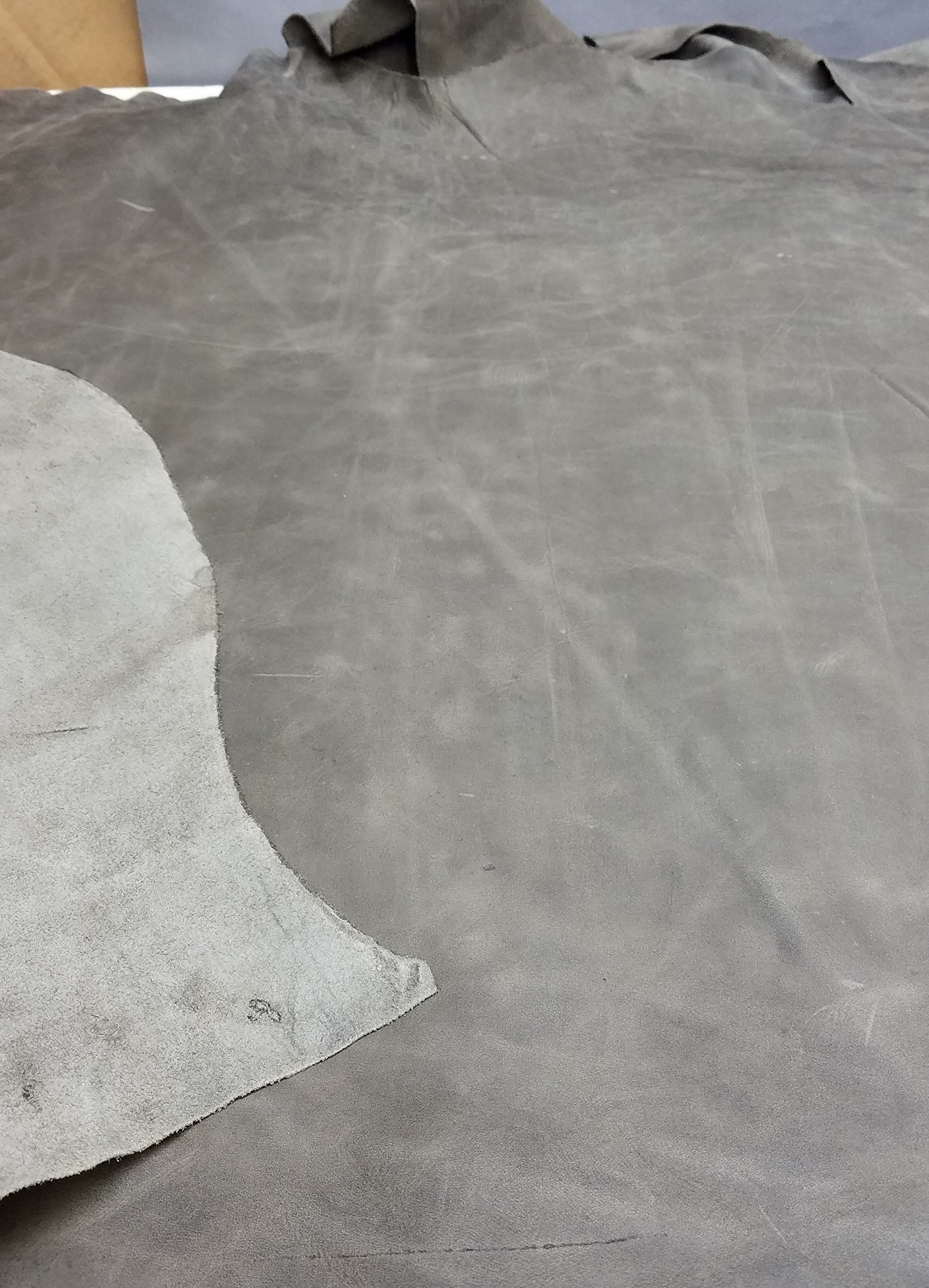 NAT Leathers Brown Taupe Nubuck Crazy Horse 12