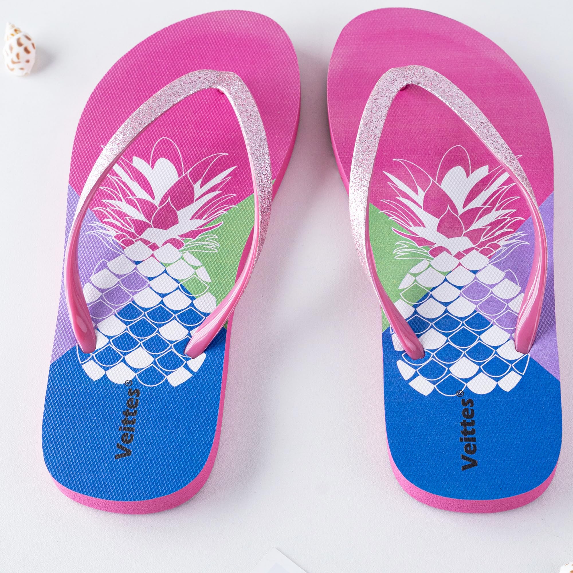 Veittes Tongs pour filles, Tongs de plage mignonnes pour petits et grands enfants, imprimées colorées pour filles.