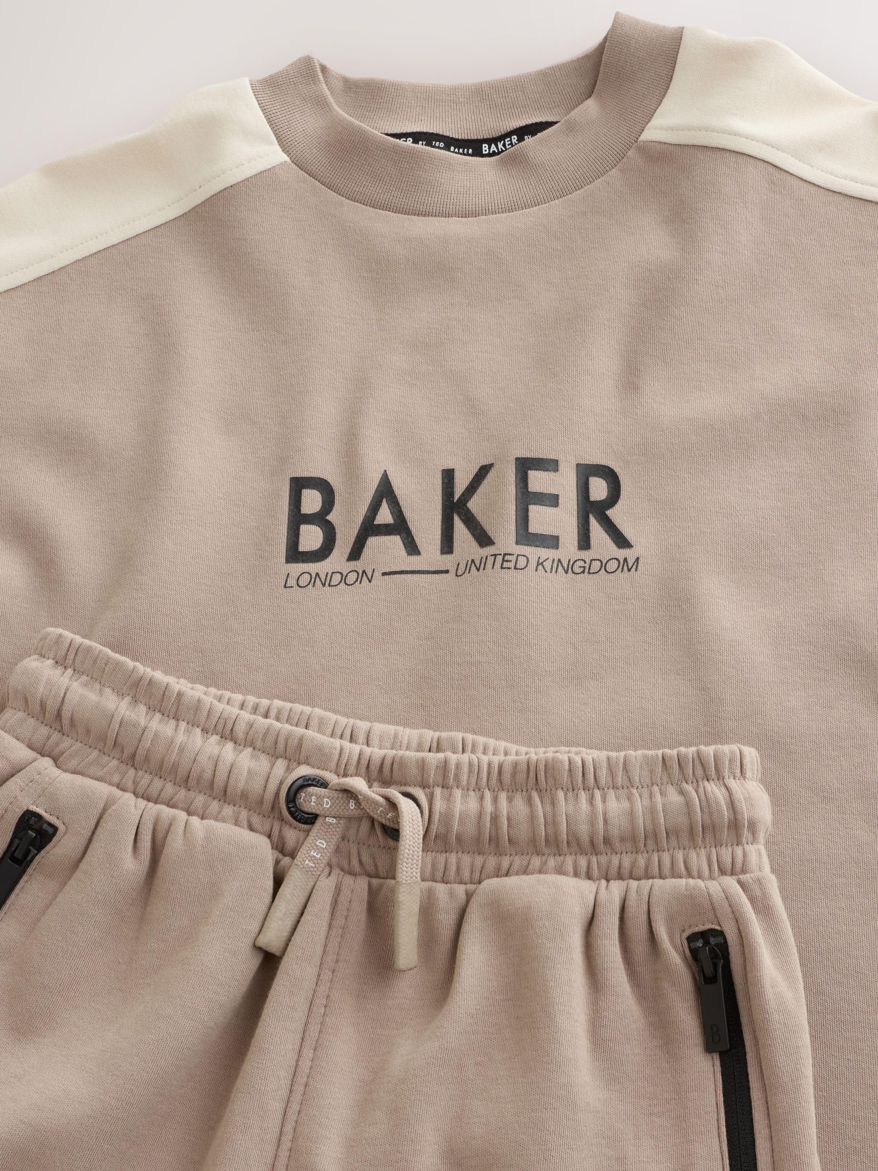 Jungen Oversized Fit T-Shirt und Shorts im Set