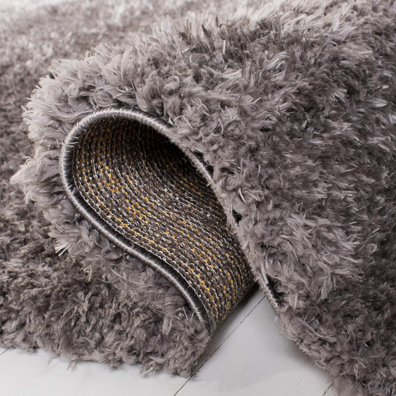 SAFAVIEH Madrid Shag Collection Accent Rug - 2' x 3', Charcoal, Solid Design, Non-Shedding & Easy Care, 2-inch Thick Ideal for High Traffic Areas in Entryway, Living Room, Bedroom (MDG256H)