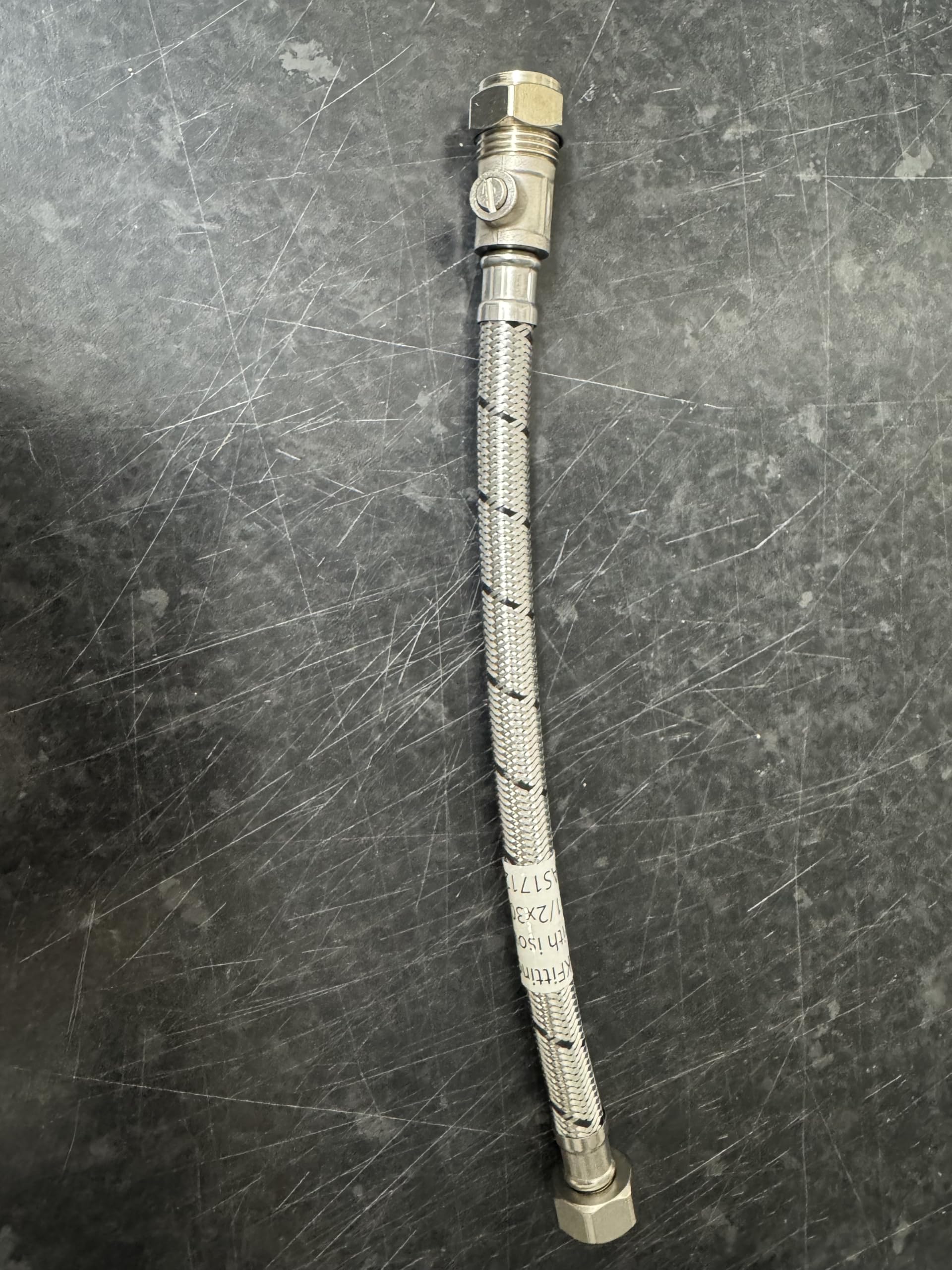 AK FLEXI TAP CONNECTOR + ISO VALVE 15MM COMPRESSION X 1/2" FEMALE IN VARIOUS SIZES (LENGTH=300MM)