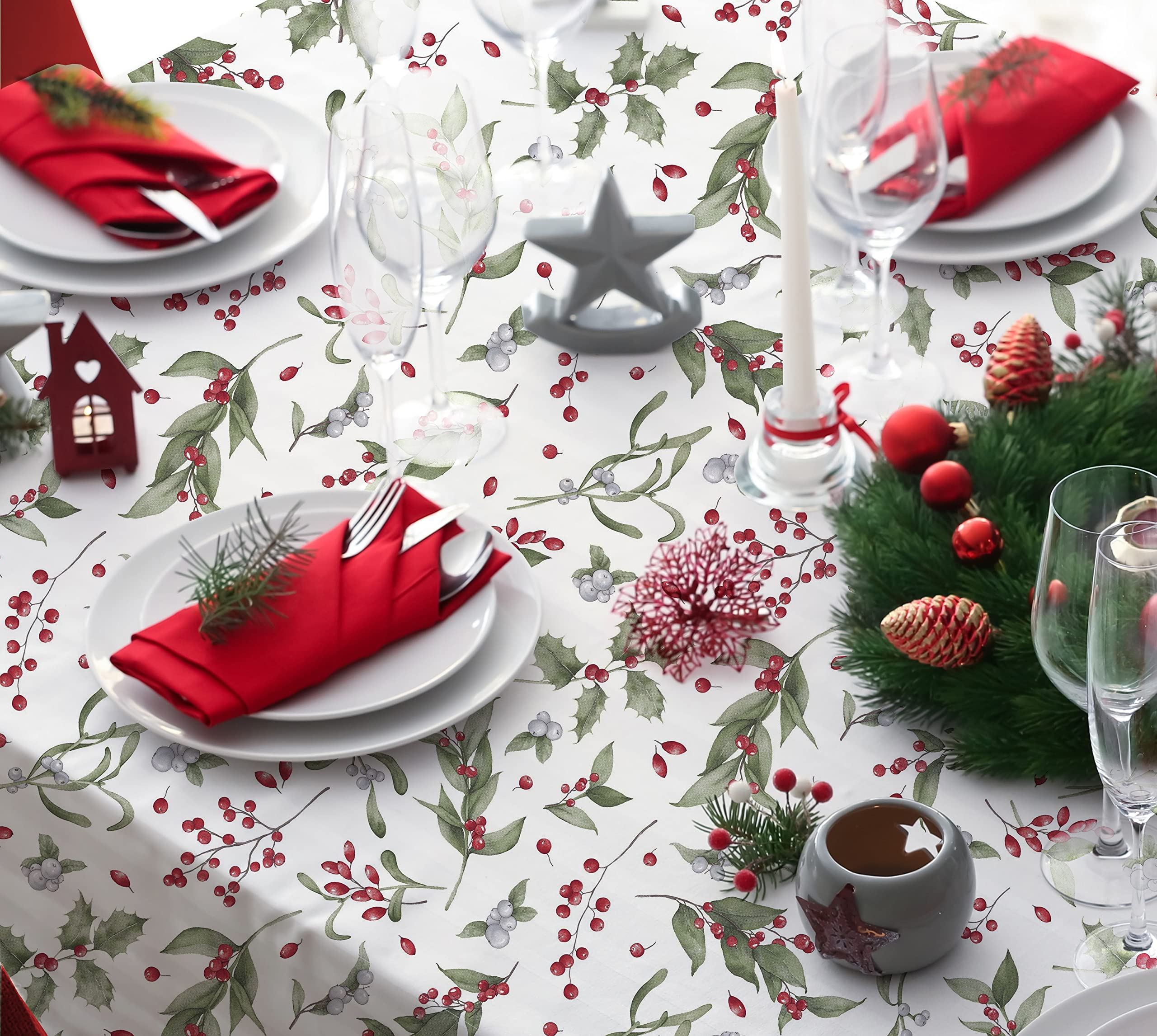 Home Expressions Christmas Oilcloth Tablecloth Mistletoe, Berries, Holly, Wipe Clean, Cotton with acrylic coating, Water Resistant (140cm x 100cm Rectangle)