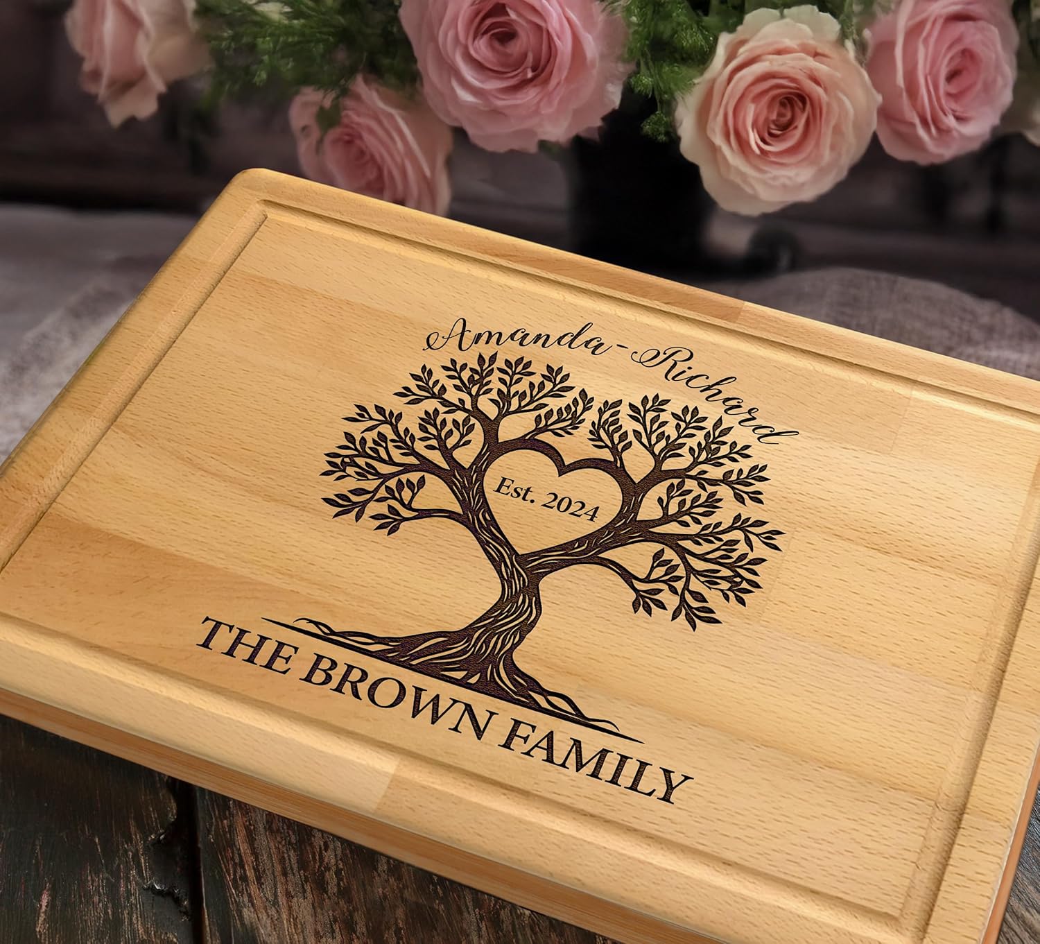 Personalized Cutting Board Gift for Mom, Grandma, Nana, Custom Engraved Gifts for Mother’s Day, Anniversary, Housewarming, New Home, Kitchen Decor with Kids’ Names