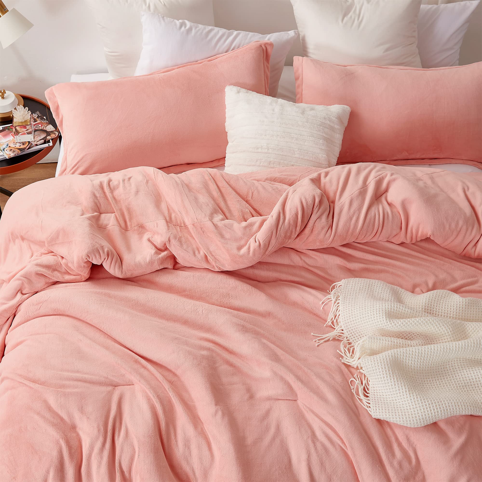 Byourbed Git Cozy - Coma Inducer® Queen Comforter - Charlotte Peach