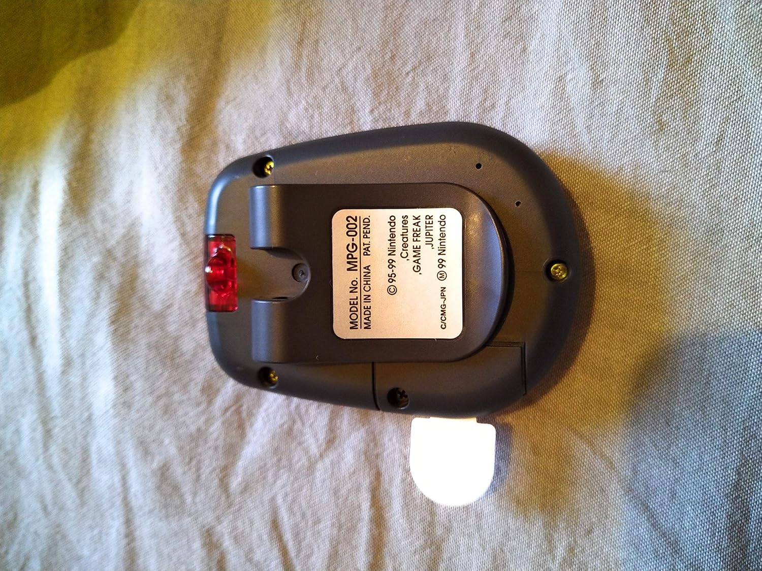 Nintendo Pocket Pikachu Color [Pre-Owned] (Japanese Import)