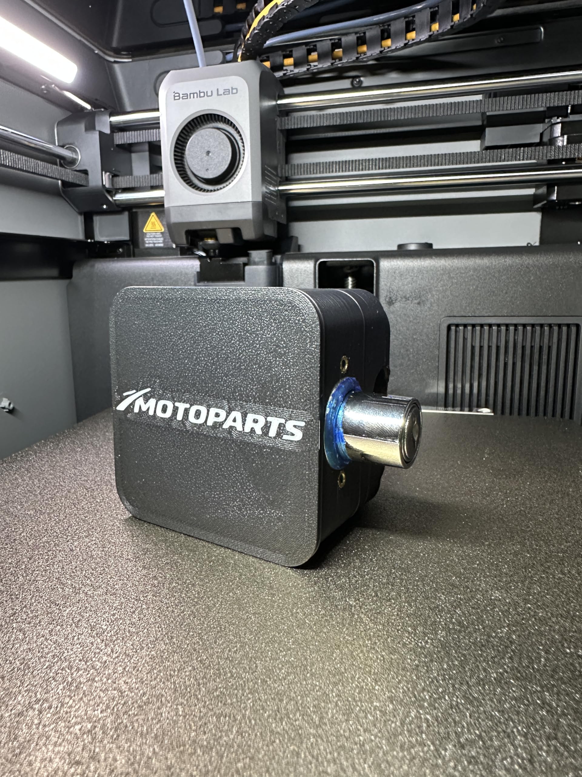 Genérico Soporte Antirrobo para Pantalla Moto CarPlay/Android Auto – Barra 12mm y 22mm – Fijación Segura con Llave – Compatible con Pantallas Tipo Carpuride (12 mm)