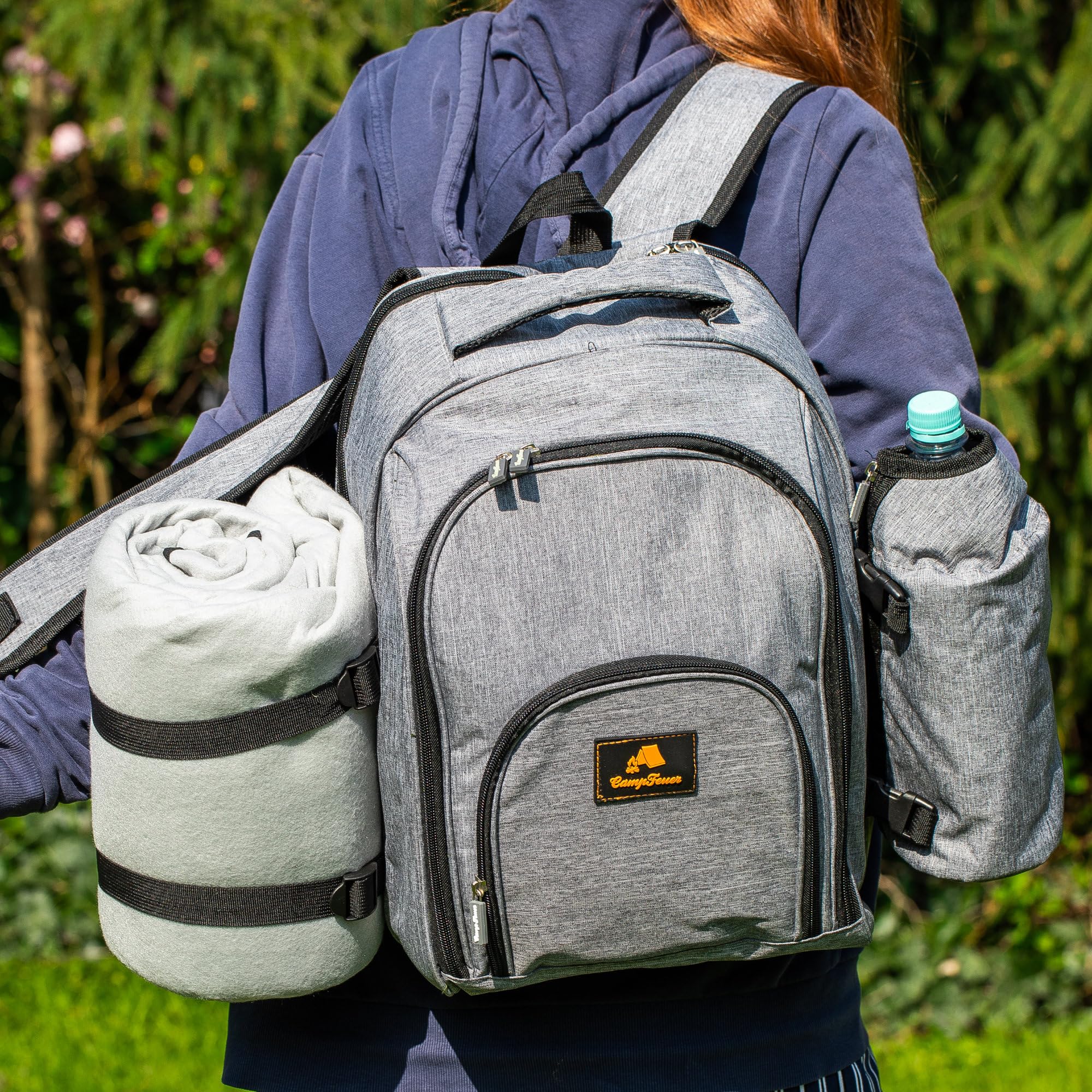 CampFeuer Mochila de Picnic con 32 Piezas para 4 Personas | Color Gris Jaspeado | Incl. Portabotellas, Manta de Picnic, Compartimento Nevera y Utensilios de Camping | Mochila Nevera Isotérmica