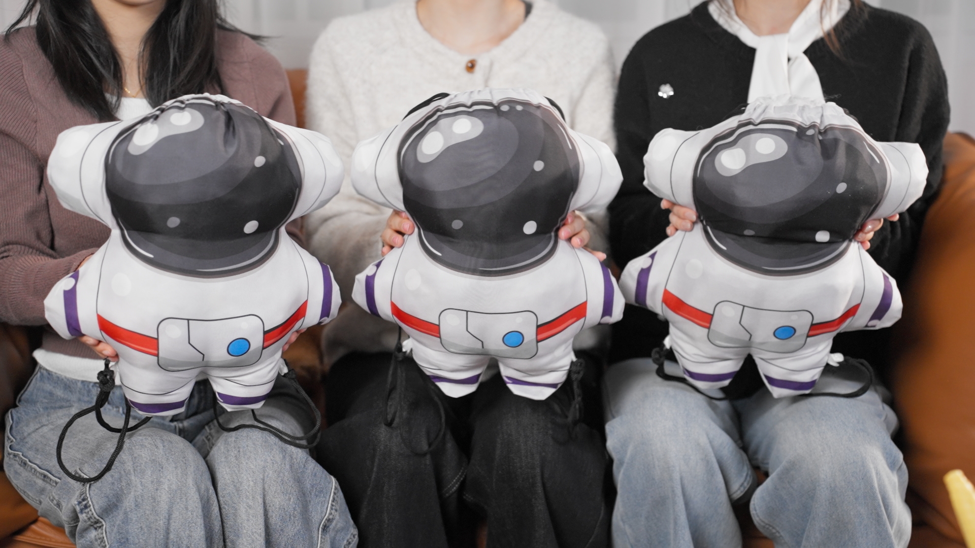 Amazon.com: Kingdder 36 Pcs Outer Space Party Favors Astronaut