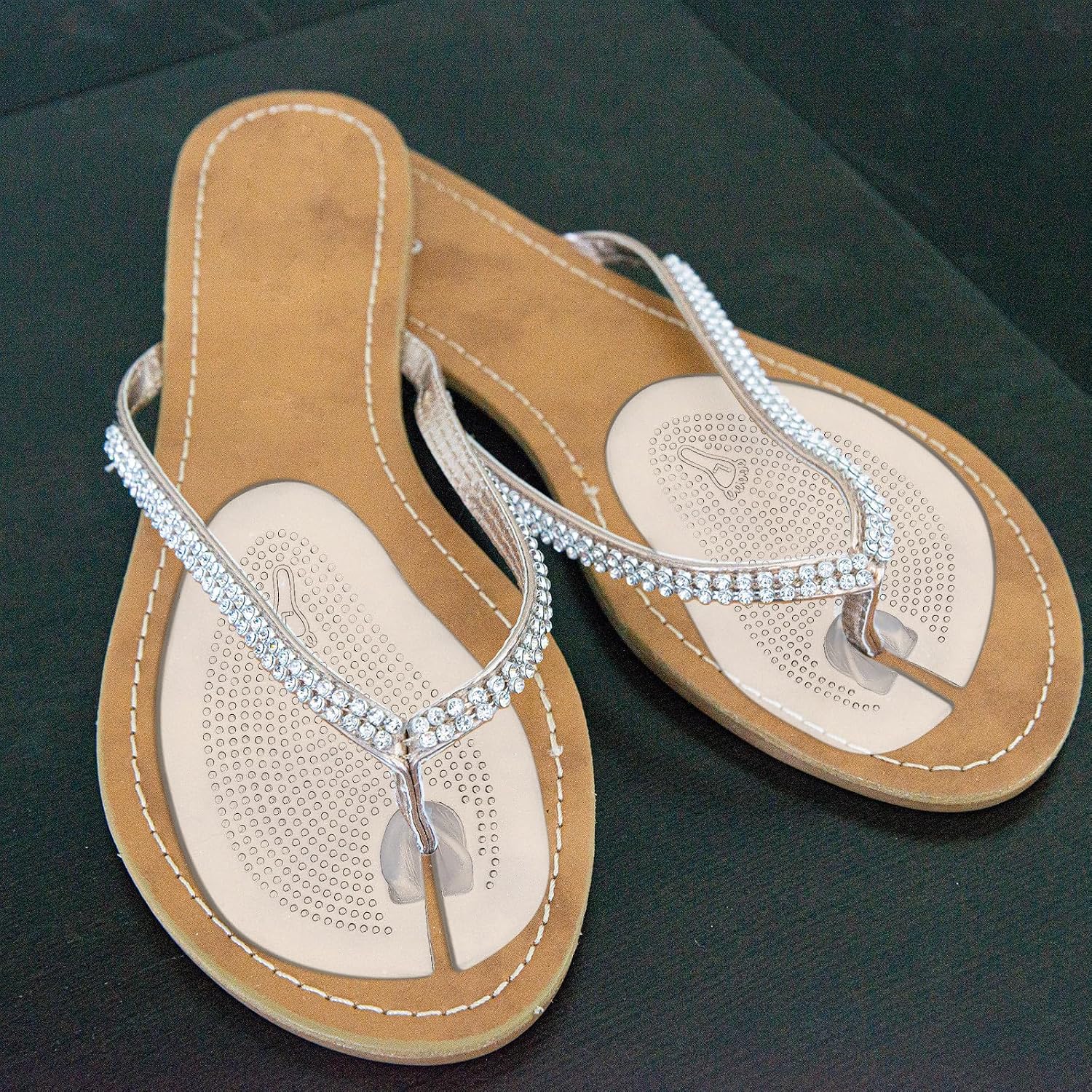 TEHAUX 3Pairs Thong Sandal Toe Protectors Silicone Gel Cushion Pad for in Between Toes Anti Sliding Shoes Inserts Metatarsal Guard for Walk Comfort Women