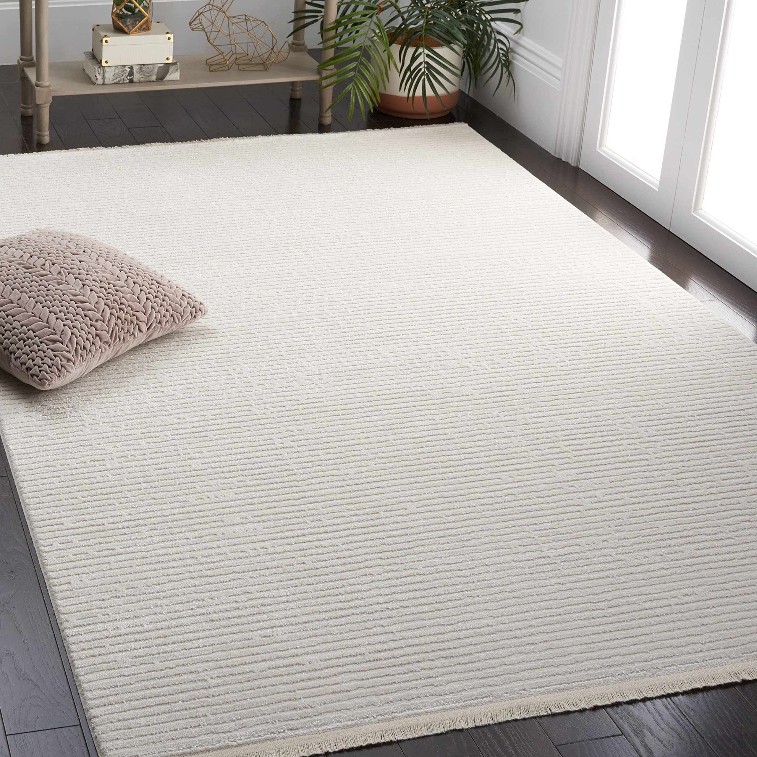 SAFAVIEH Whisper Collection Area Rug - 5'3" x 7'6", Ivory, Stripe Design, Non-Shedding & Easy Care, Ideal for High Traffic Areas in Living Room,