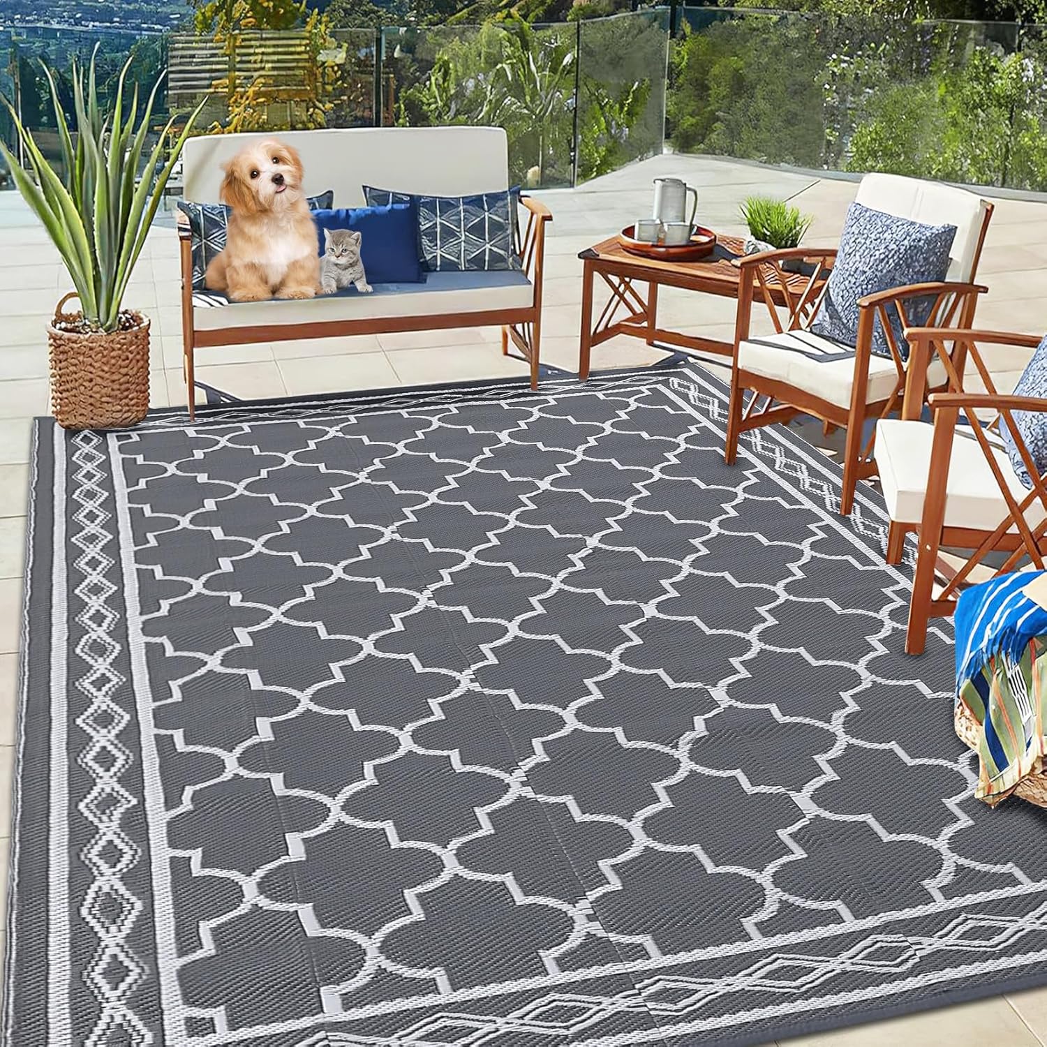 Amazon.com: VerisShade Outdoor Rug 6x9 Patio Waterproof Geometric Rug ...
