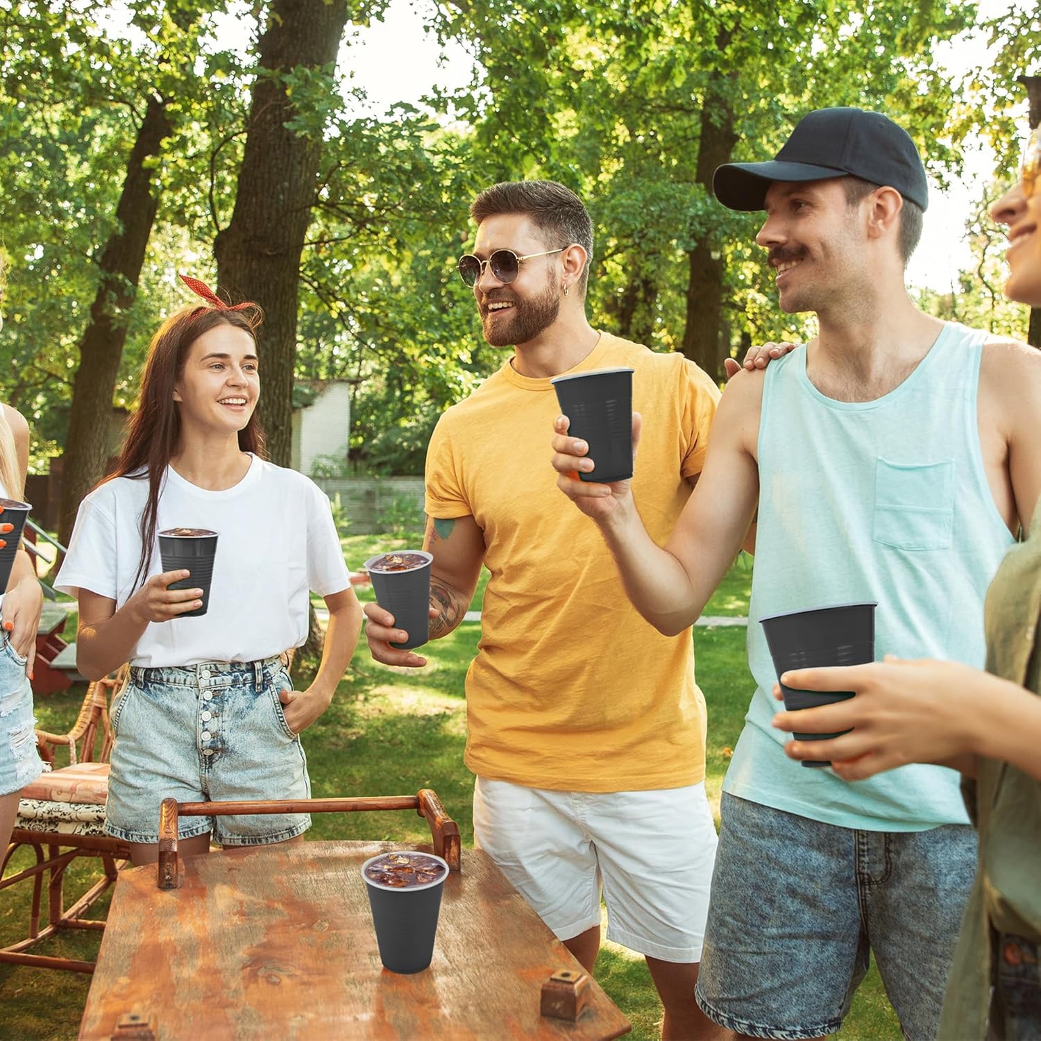 Kochorie 50 Pack 16 Ounce Disposable Plastic Cups Black Plastic Party Cups Heavy Duty Drinking Cup Bulk for Party Halloween Graduation Wedding Birthday Festival Supplies - Image 7