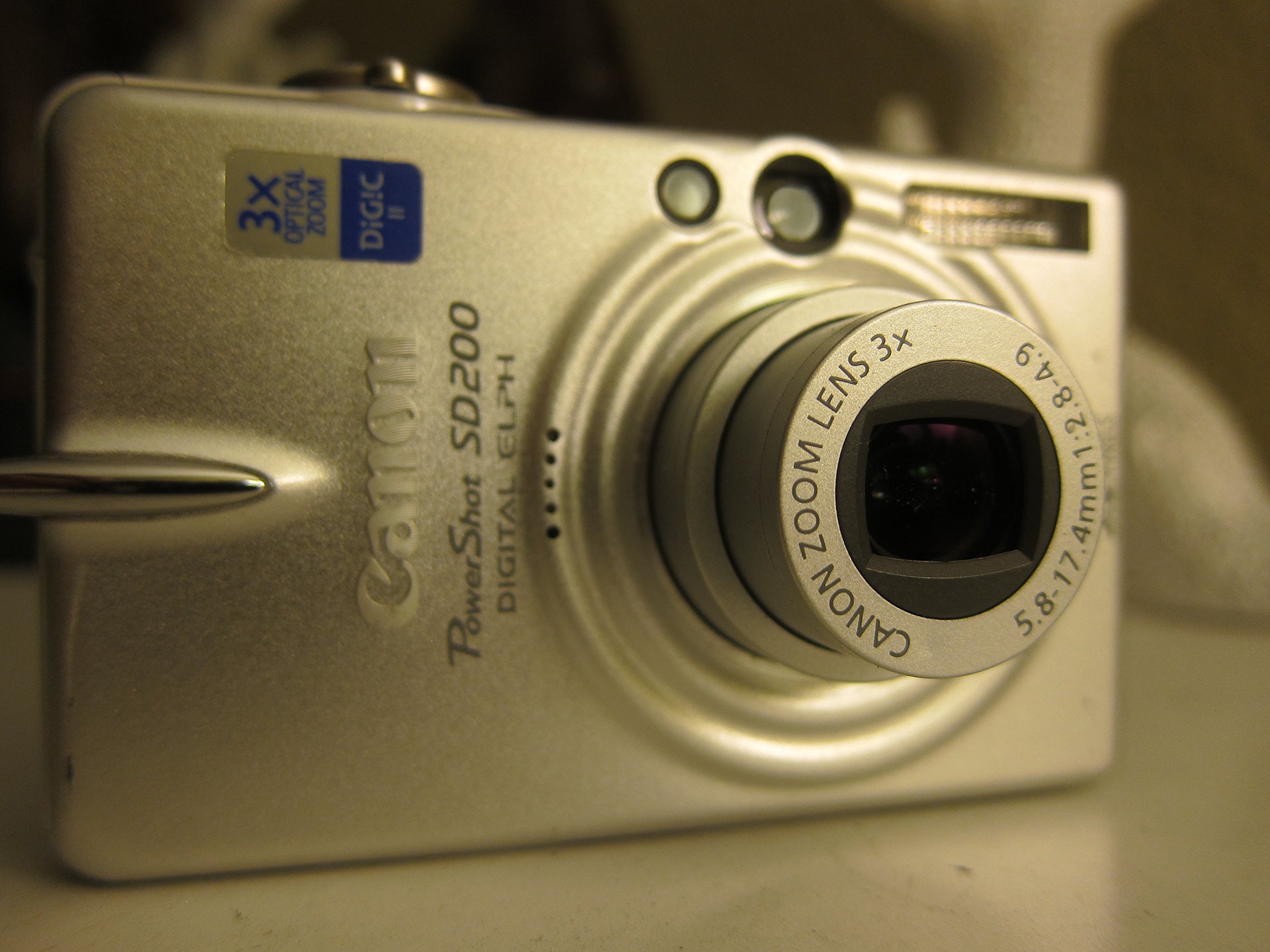 Canon PowerShot SD200 コンパクトデジタルカメラ 可動品 Amazon.com : Canon Powershot SD200 3.2MP Digital Elph Camera with