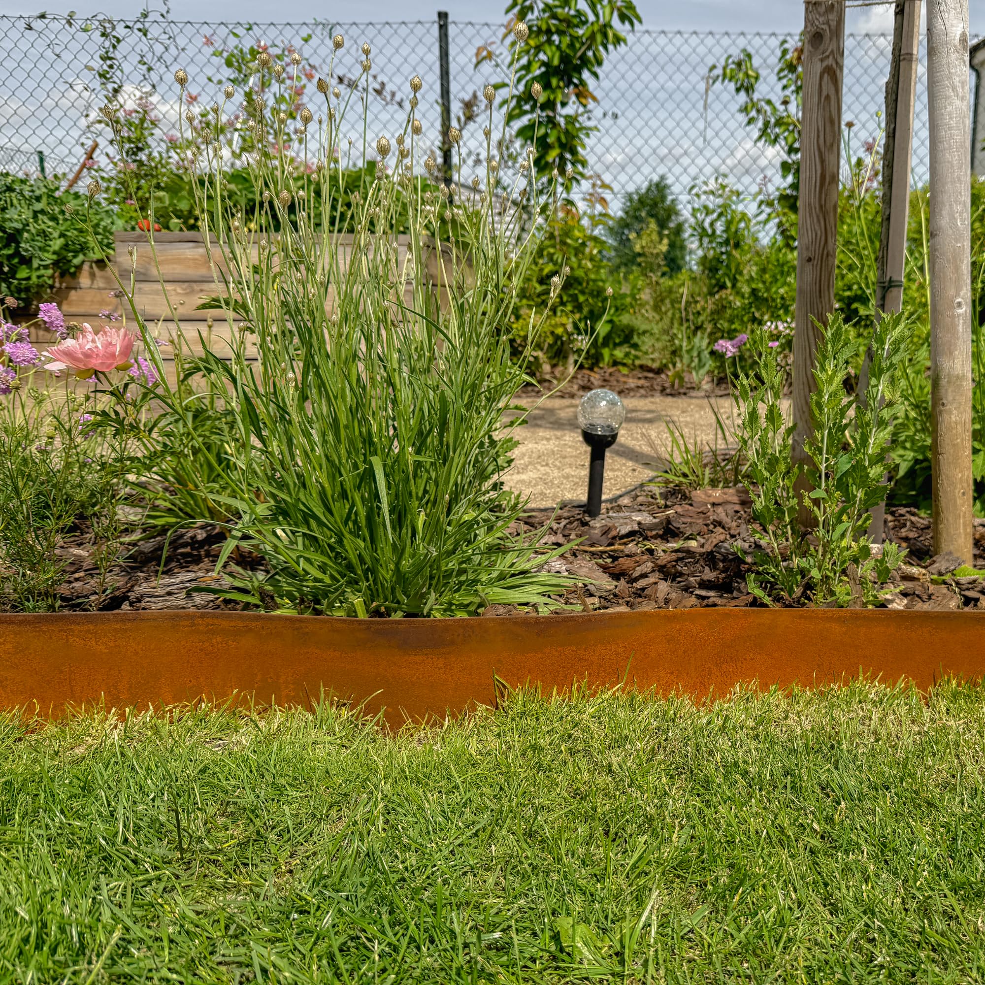 UNIGARDIA Bordura Acero Corten 10 m - Borduras Jardin Metálica de 14 cm de Altura - Fácil de Instalar - Separador Jardin Exterior con Pátina de Oxido, Incluye 1 Par de Guantes