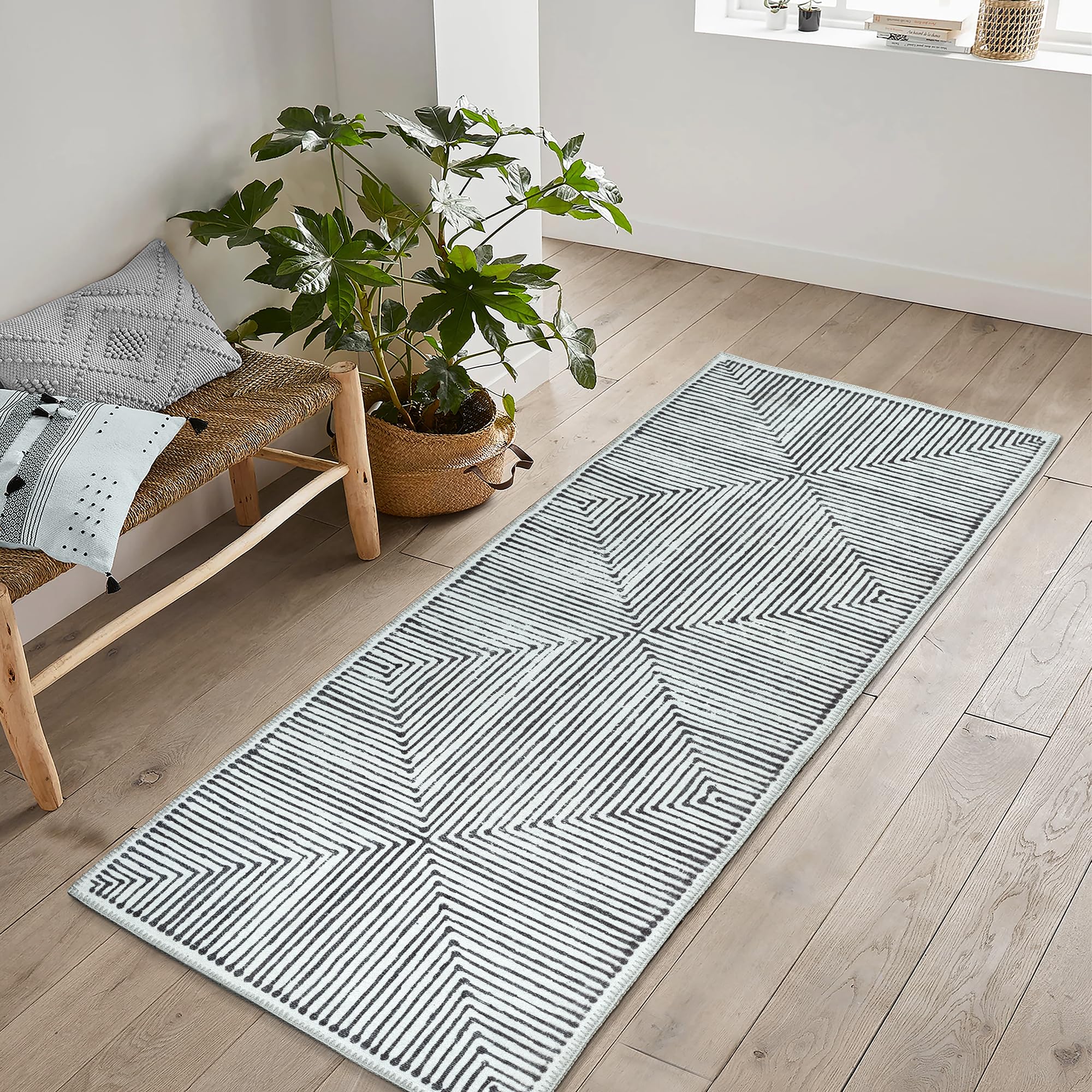 Bloom Rugs Washable Non-Slip 10 ft Runner - Black/Ivory Striped Runner for Entryway, Hallway, Bathroom, and Kitchen - Exact Size: 2.5' x 10'