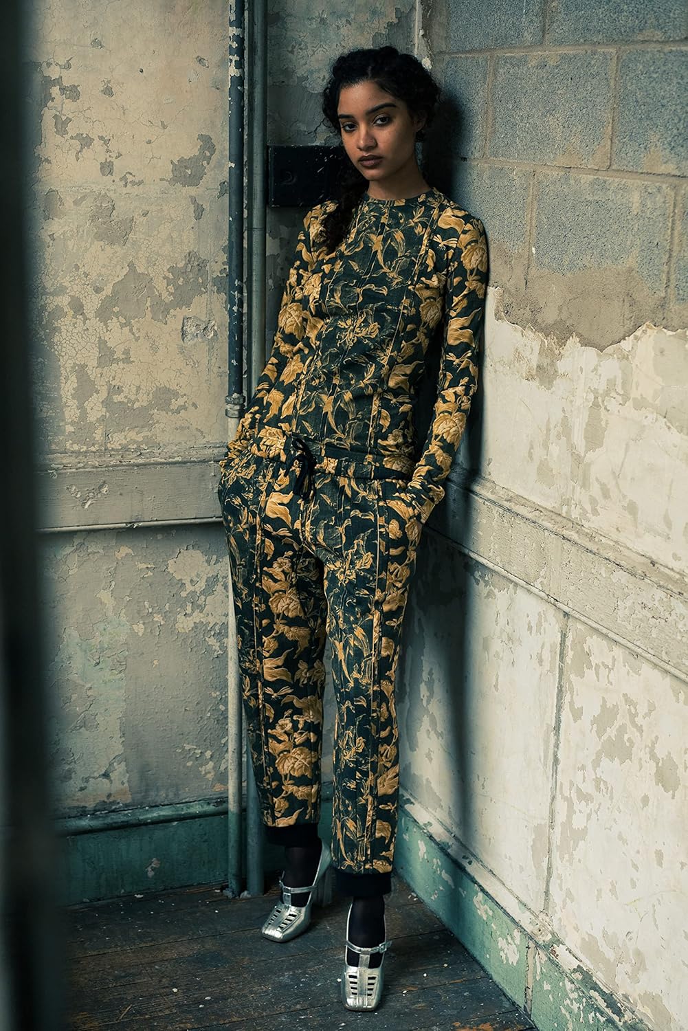 GARYGRAHAM422 Women's Patched Carpet Pants