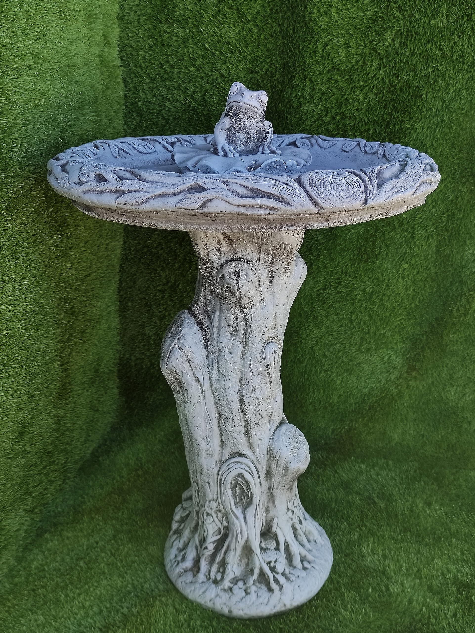 AnaParra Fuente de Jardin Bebedero de pájaros decoración para Exterior con Rana 46x46x66cm. de hormigón Piedra Artificial | Peso 30Kg.