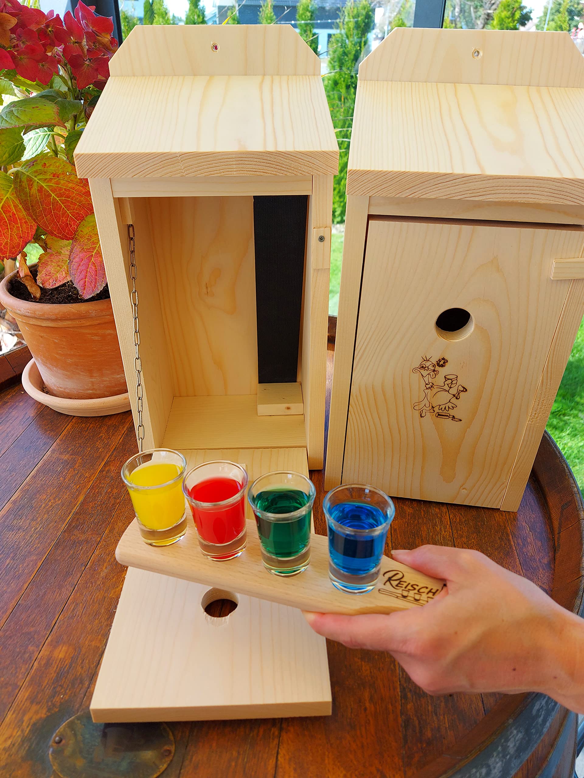 Zwitscherkasten mit integriertem Schnapsbrett - Vogelhaus Schnapsbar - Ideale Geschenke für Männer, Geschenkset Männer z.B. als Barschrank Minibar Alkohol/Schnapsspender lustig