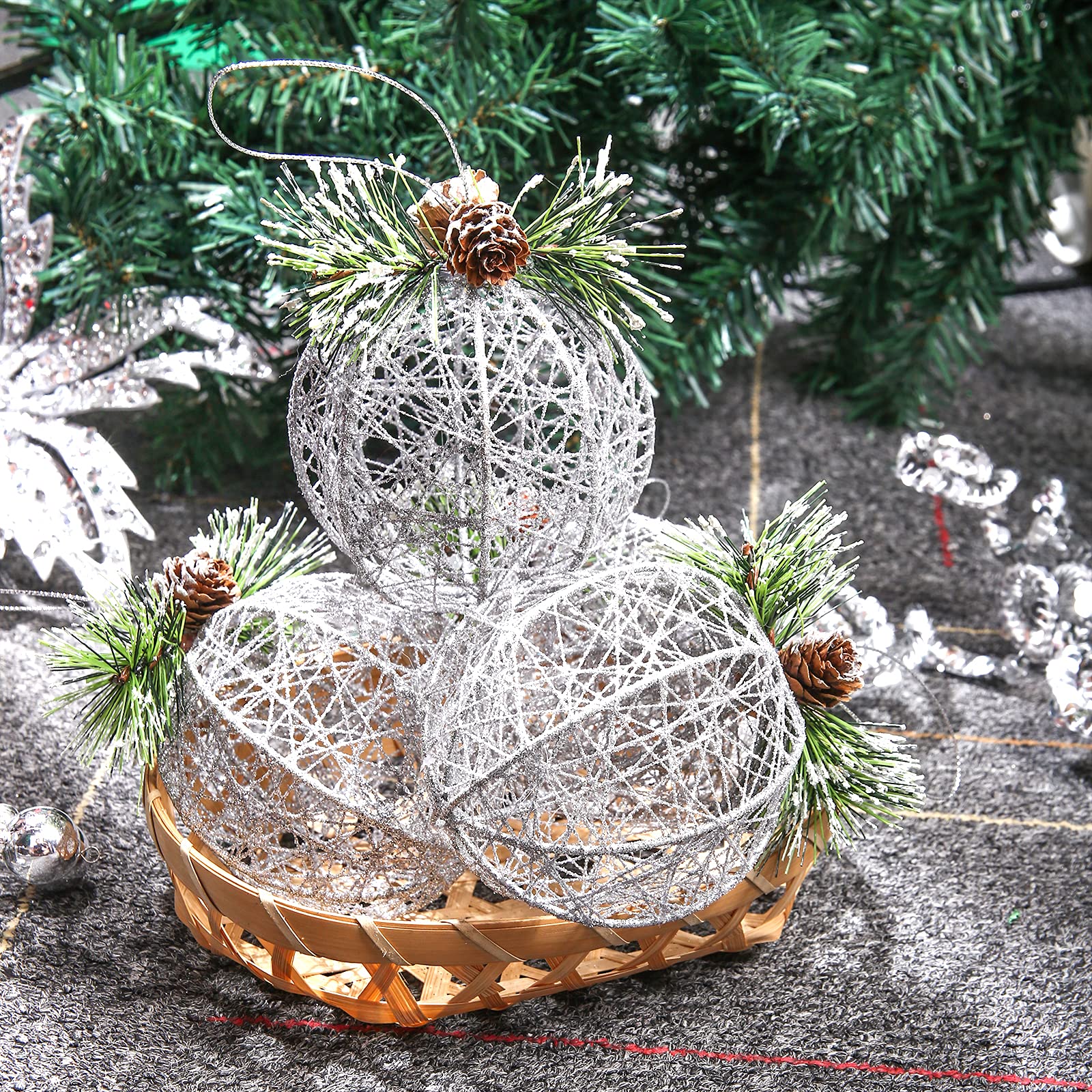 Adornos Azules Arbol Navidad DIYASY 20 Flores De Pascua Plateadas Para árbol  De Navidad, Flores Artificiales Con Purpurina Plateada Para Adornos De árbol  De Navidad Y Decoración De Corona, 8.6 Y 5.5, image size:1600x1600