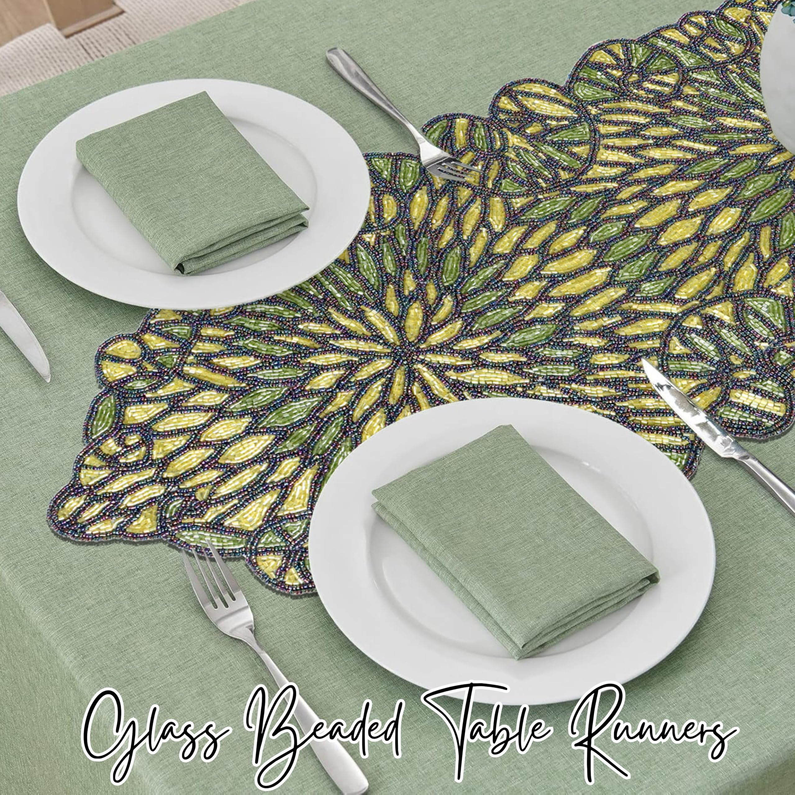CLEENTABLE Elegante camino de mesa con cuentas, color verde exuberante, 36 x 13 pulgadas, diseño intrincado de follaje verde múltiple con cuentas de vidrio de primera calidad y respaldo de poliéster