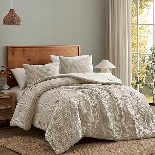 Juego de edredón tamaño King, color beige, juego de edredón de 3 piezas suave de sirsaca crema con 2 fundas de almohada, juego de edredón