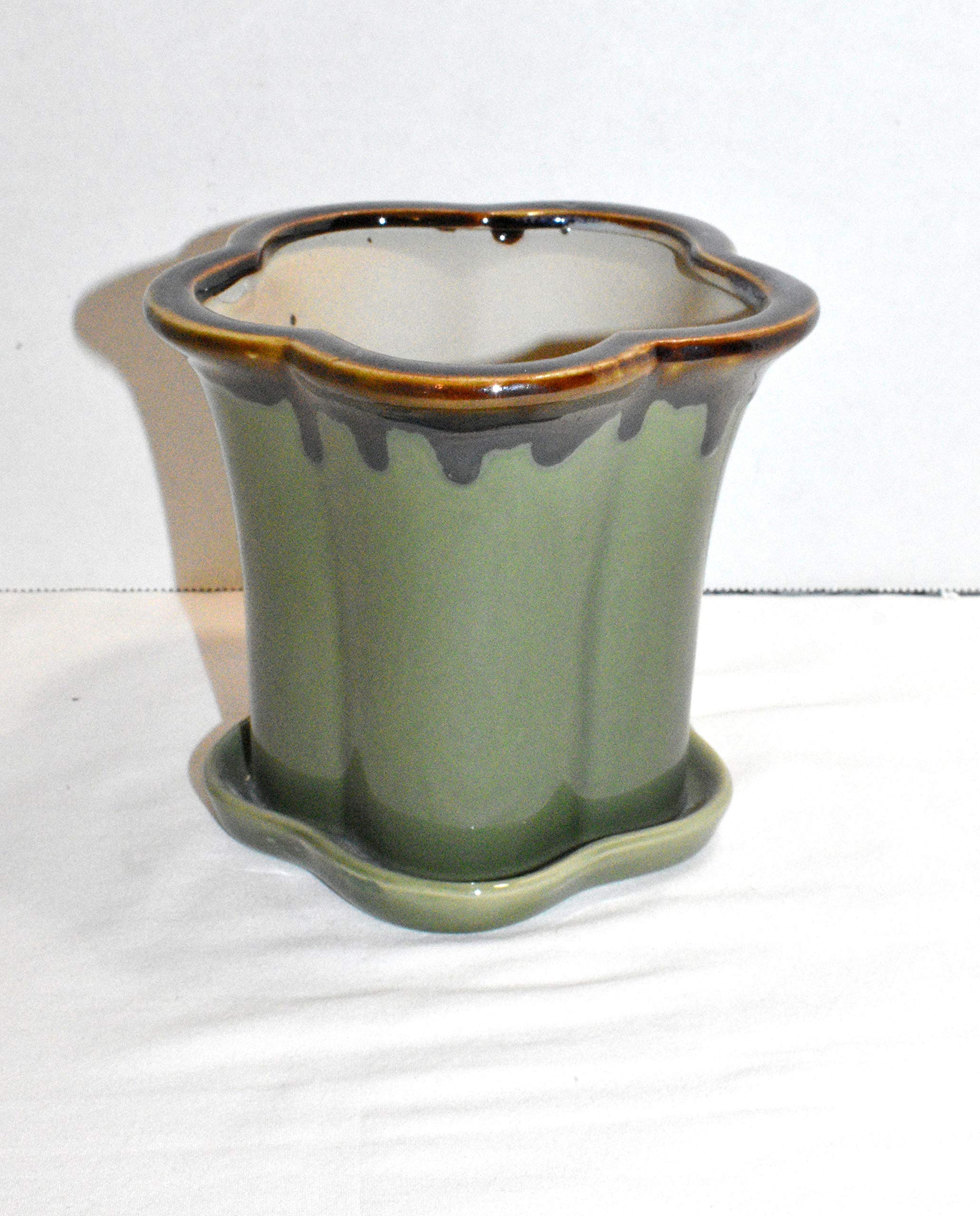 New 5" Ceramic Clover Shape Green & Reactive Brown Edge Planter Plant & Saucer