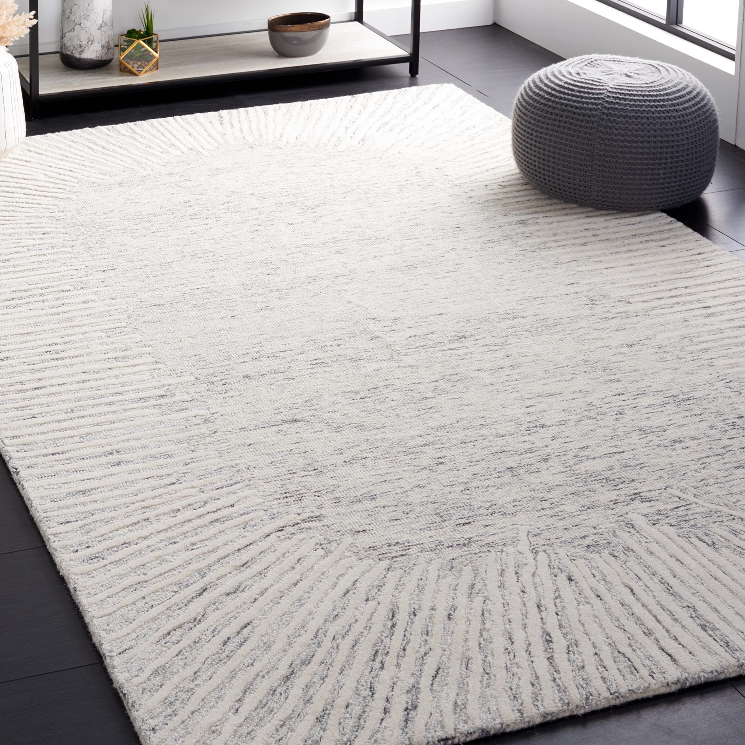 SAFAVIEH Abstract Collection Accent Rug - 4' x 6', Grey & Ivory, Handmade Wool, Ideal for High Traffic Areas in Entryway, Living Room, Bedroom (