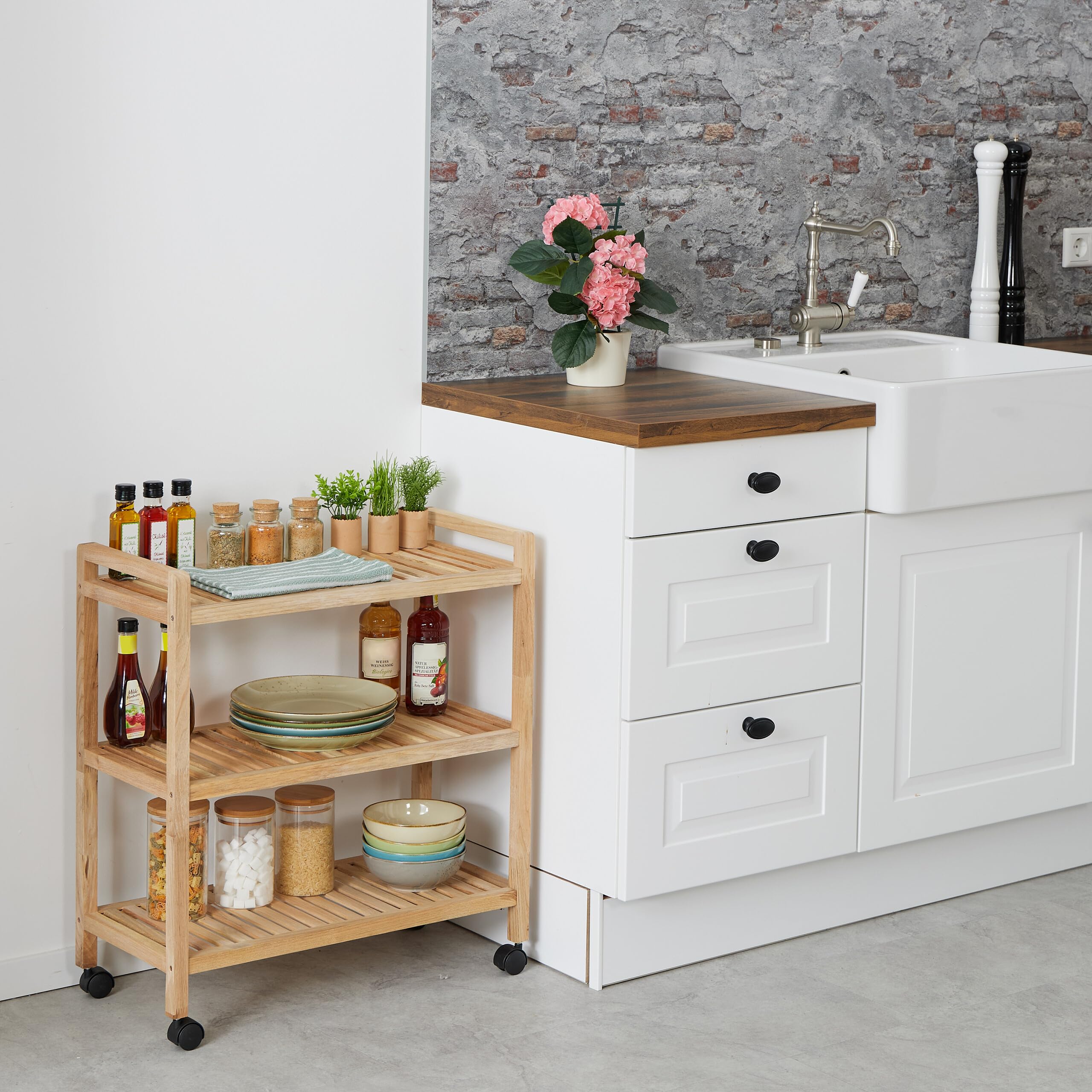 Relaxdays Mobile da Bagno con 3 Ripiani, Mobiletto su Ruote, Scaffale in Legno da Cucina, 72x65x31 cm, Marrone Chiaro