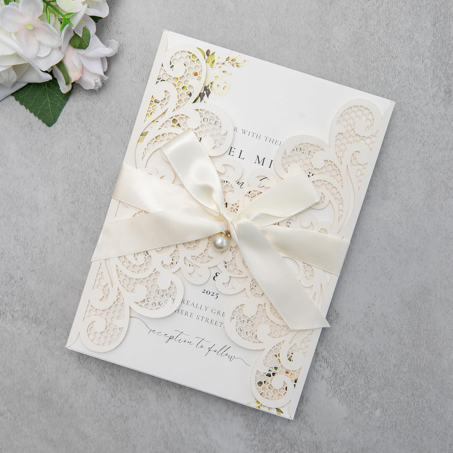20Pcs 5.12x7.09 inch Laser Cut Wedding Invitation Cards With Envelopes and Ribbons for Quinceanera Bridal Shower Baby Shower Party Invite (lvory)