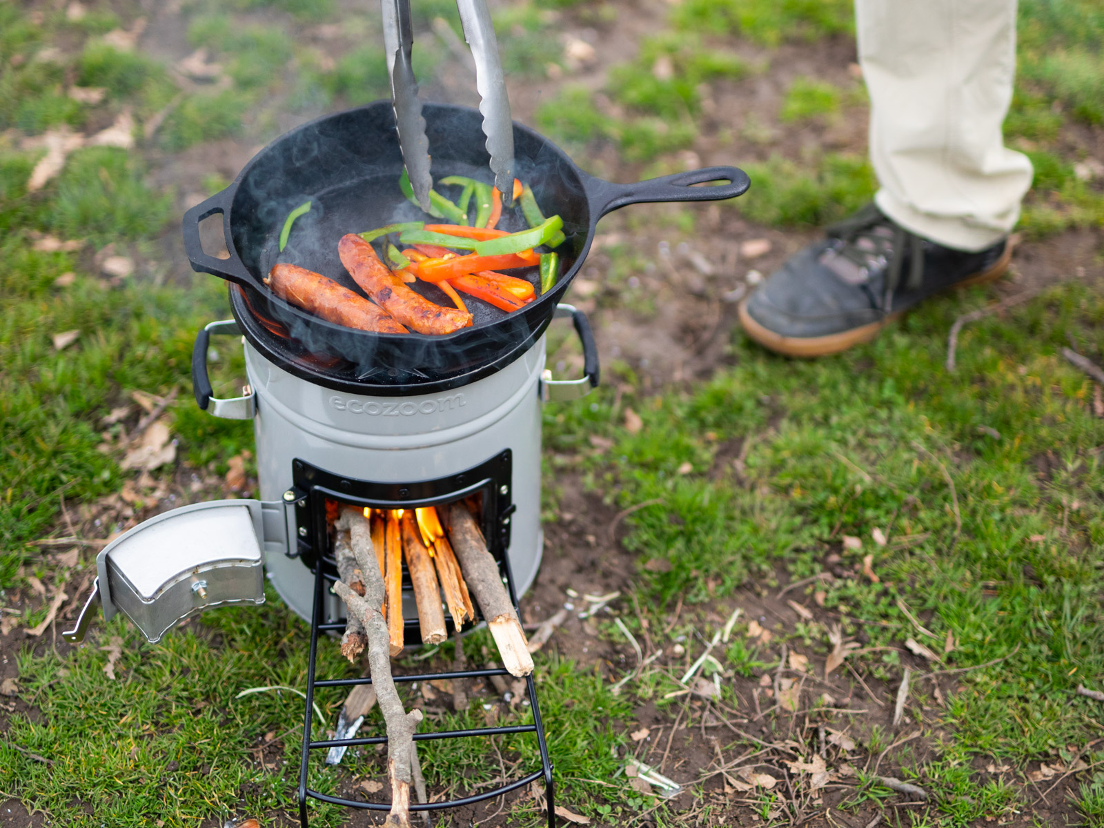 Amazon.com: EcoZoom Rocket Stove – Heavy Duty Dual Fuel (Wood
