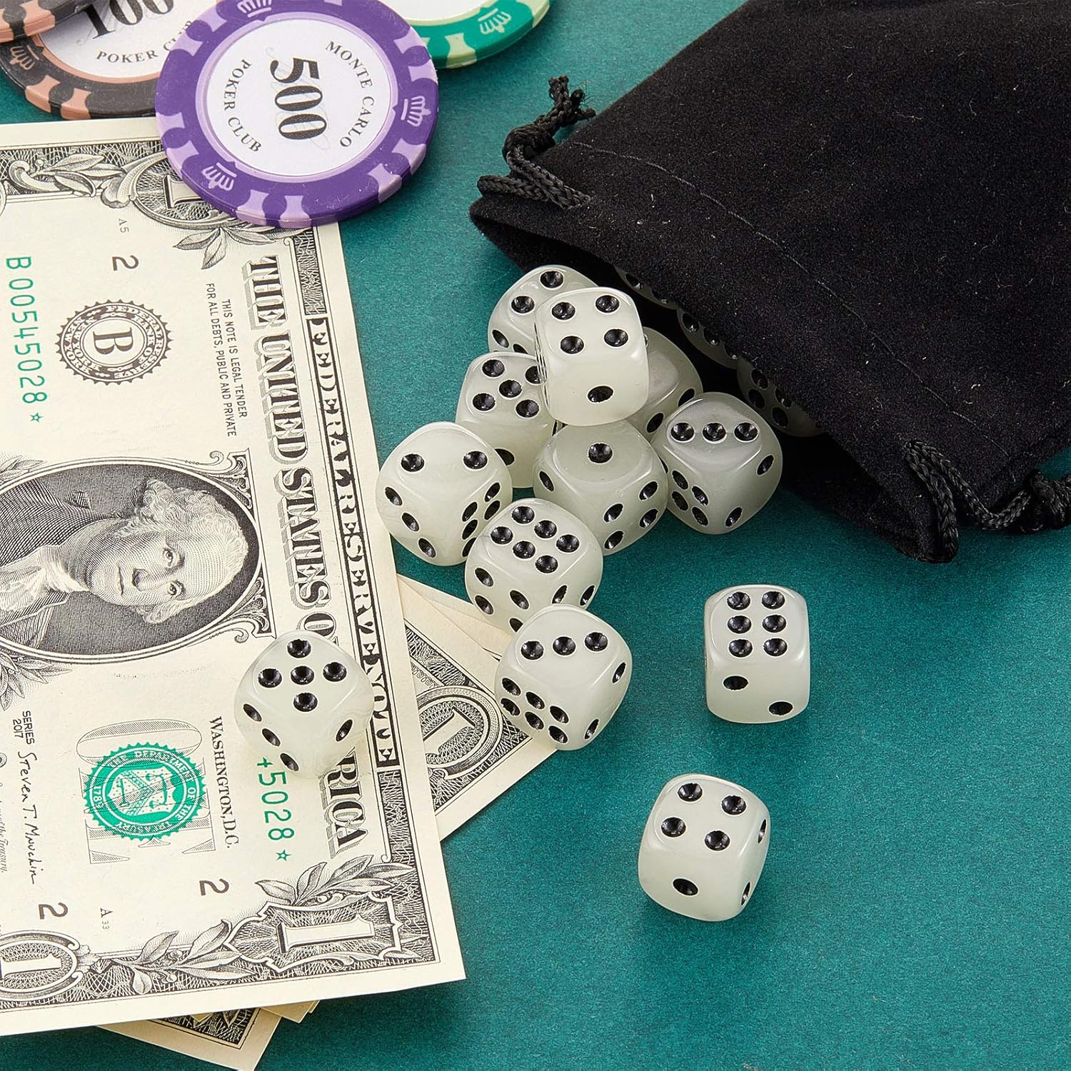 18 Pieces Glow in The Dark Dice Luminous Dices 6 Sided Dice with Black Velvet Pouches for Board Activity Casino Theme Party Favors