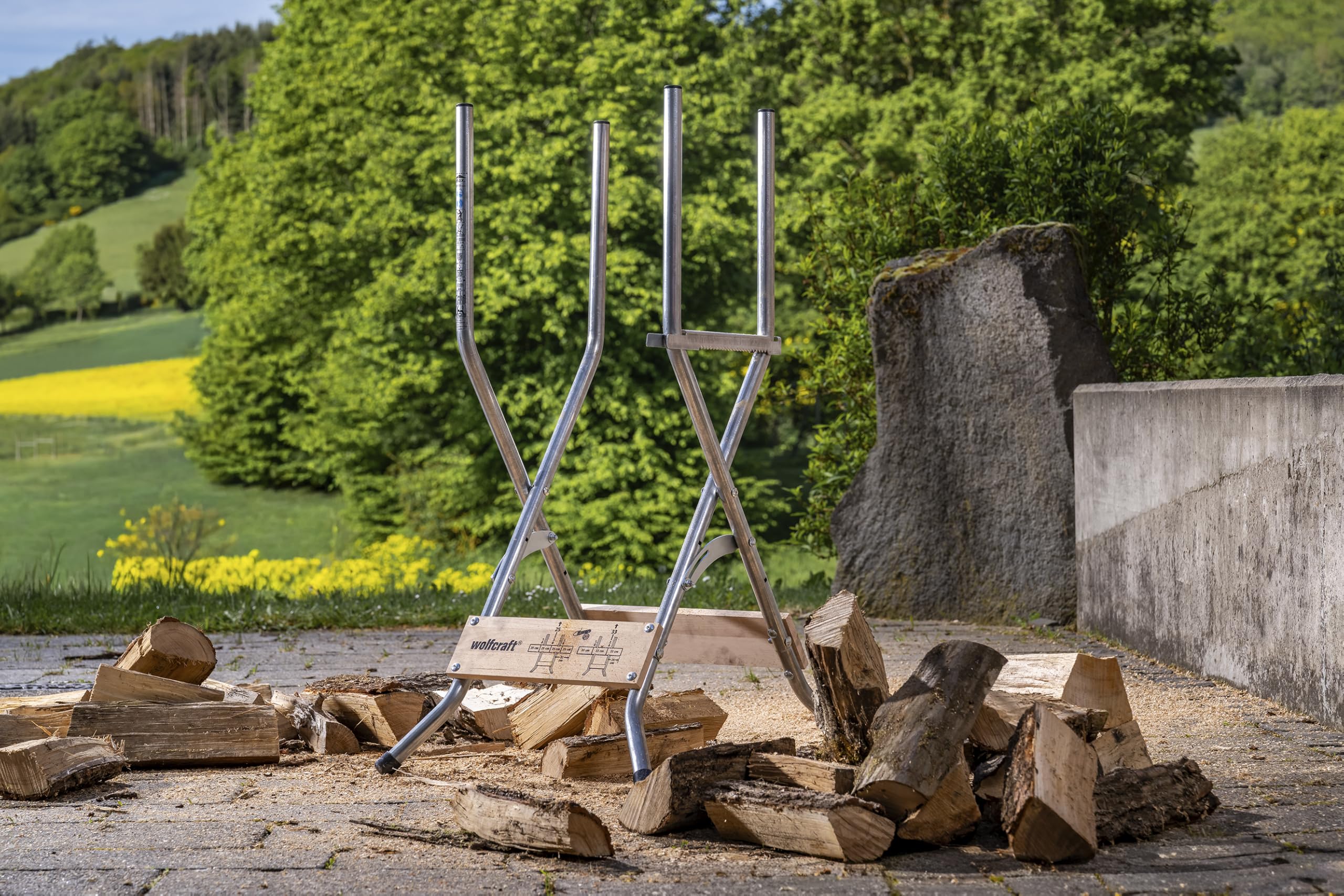 wolfcraft Sägebock Klappbar - Mobile Sägehilfe für Brennholz & Kettensägen