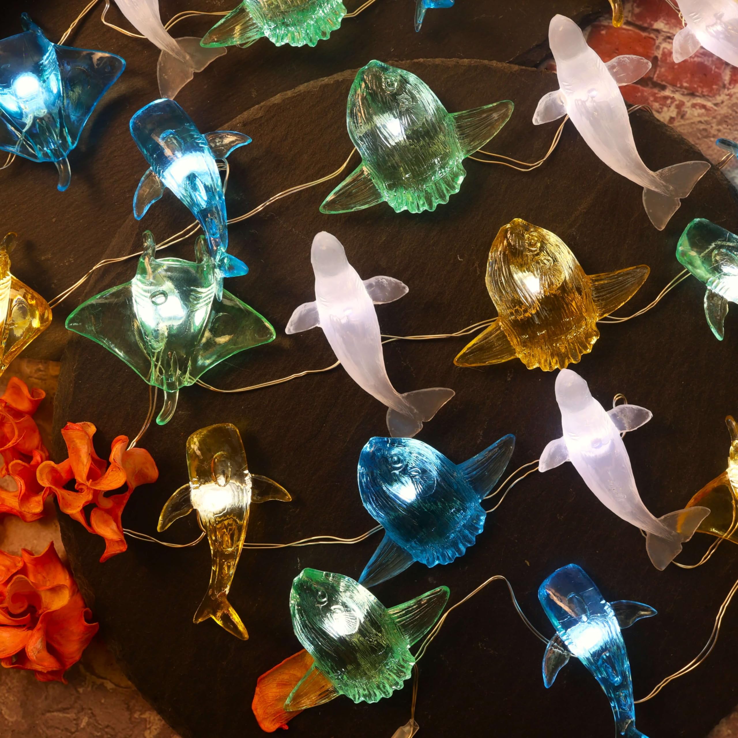 Meereslebewesen-Lichterkette, nautisches Dekor, Beluga, Manta, Rochen, Sonnenfisch, Wal, Hai, niedliche dekorative Lichter, USB-betrieben, 30 LEDs, 3 m, für Schlafzimmer, Weihnachtsbaumschmuck,