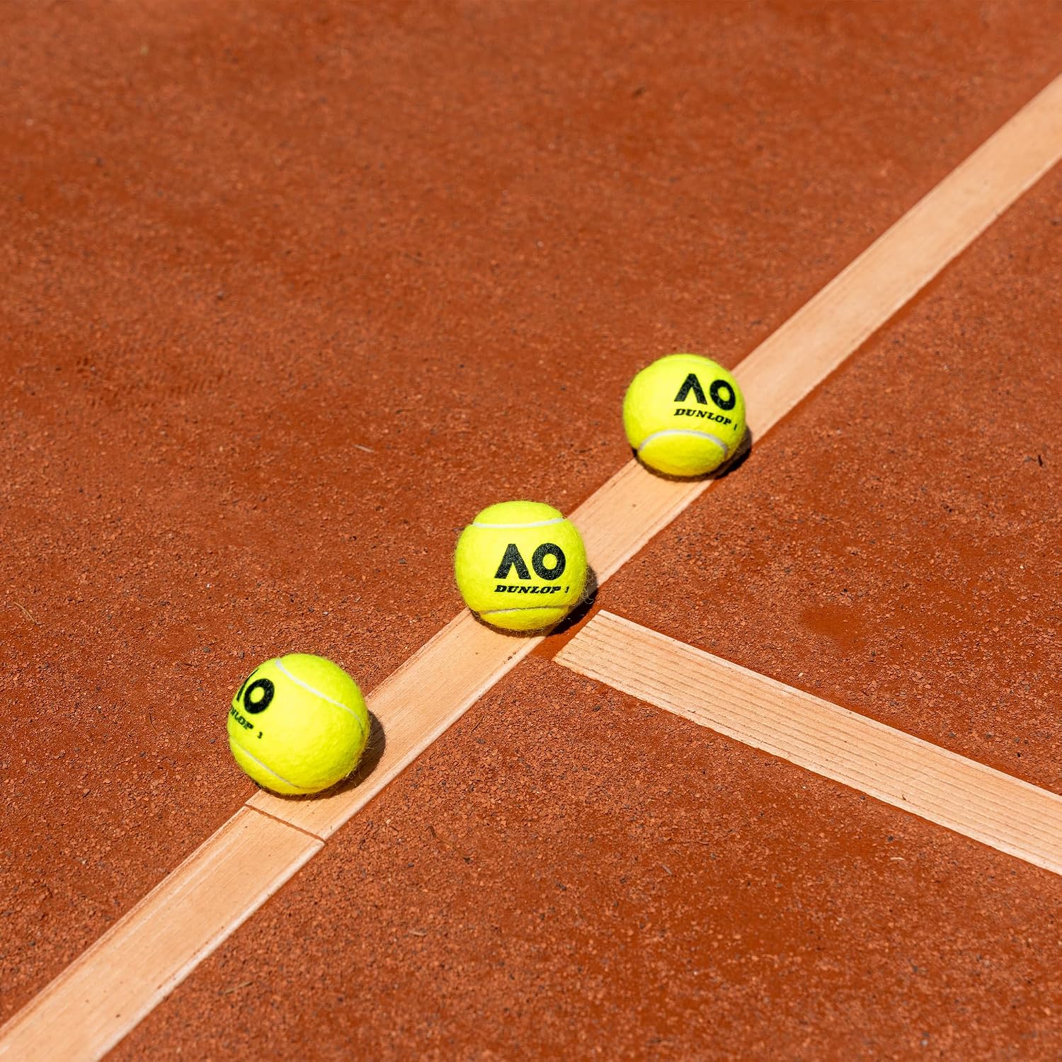 Dunlop Tennis Ball Australian Open Tennis Ball - for Sand, Hard Court and Turf