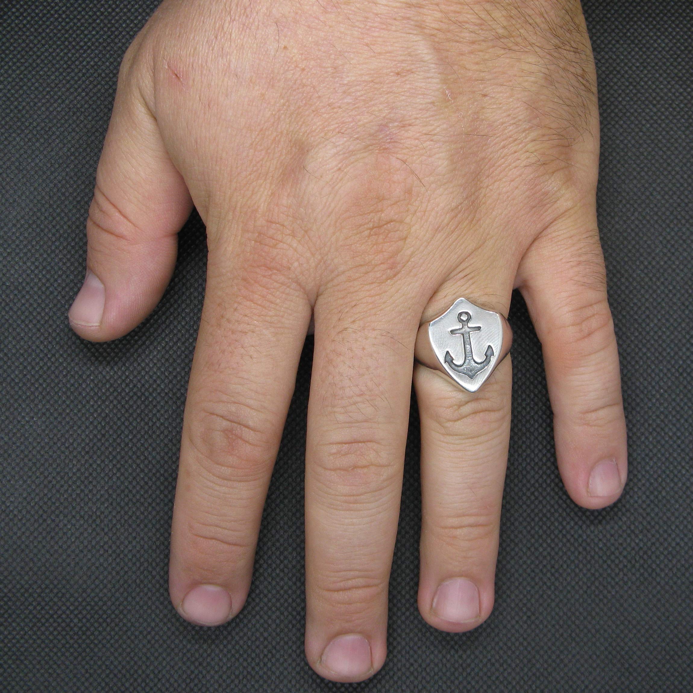 Anillo de Plata Esterlina Para Hombres Ancla Con Distintivo Sólido 925