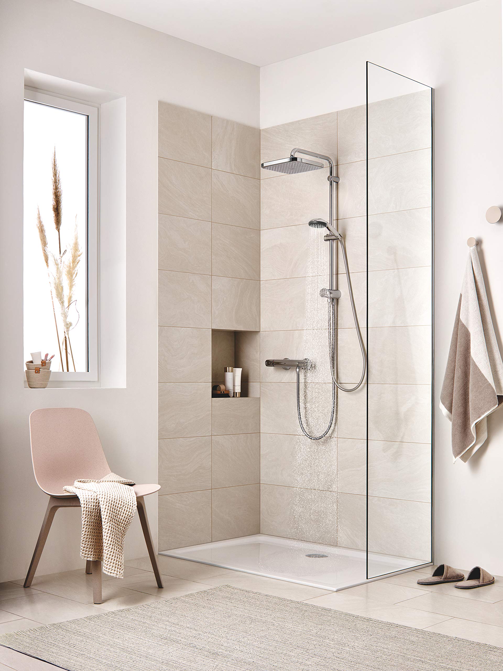 GROHE Douche de tête Vitalio Comfort 250 Cube, 1 jet, raccords filetés 1/2", forme carrée 250mm, douche de tête pivotable, installation rapide, chromé, 26695000 (Import Allemagne)