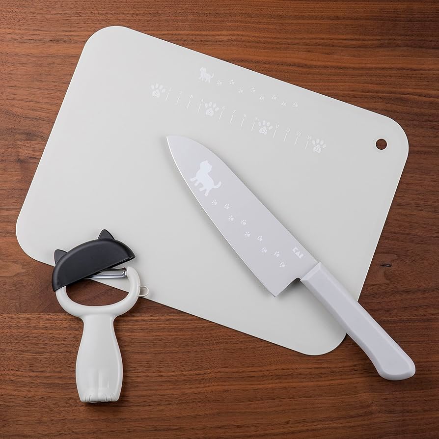 みーねこ Amazon.co.jp: 貝印 KAI 株式会社 Nyammy(ニャミー) ねこの包丁