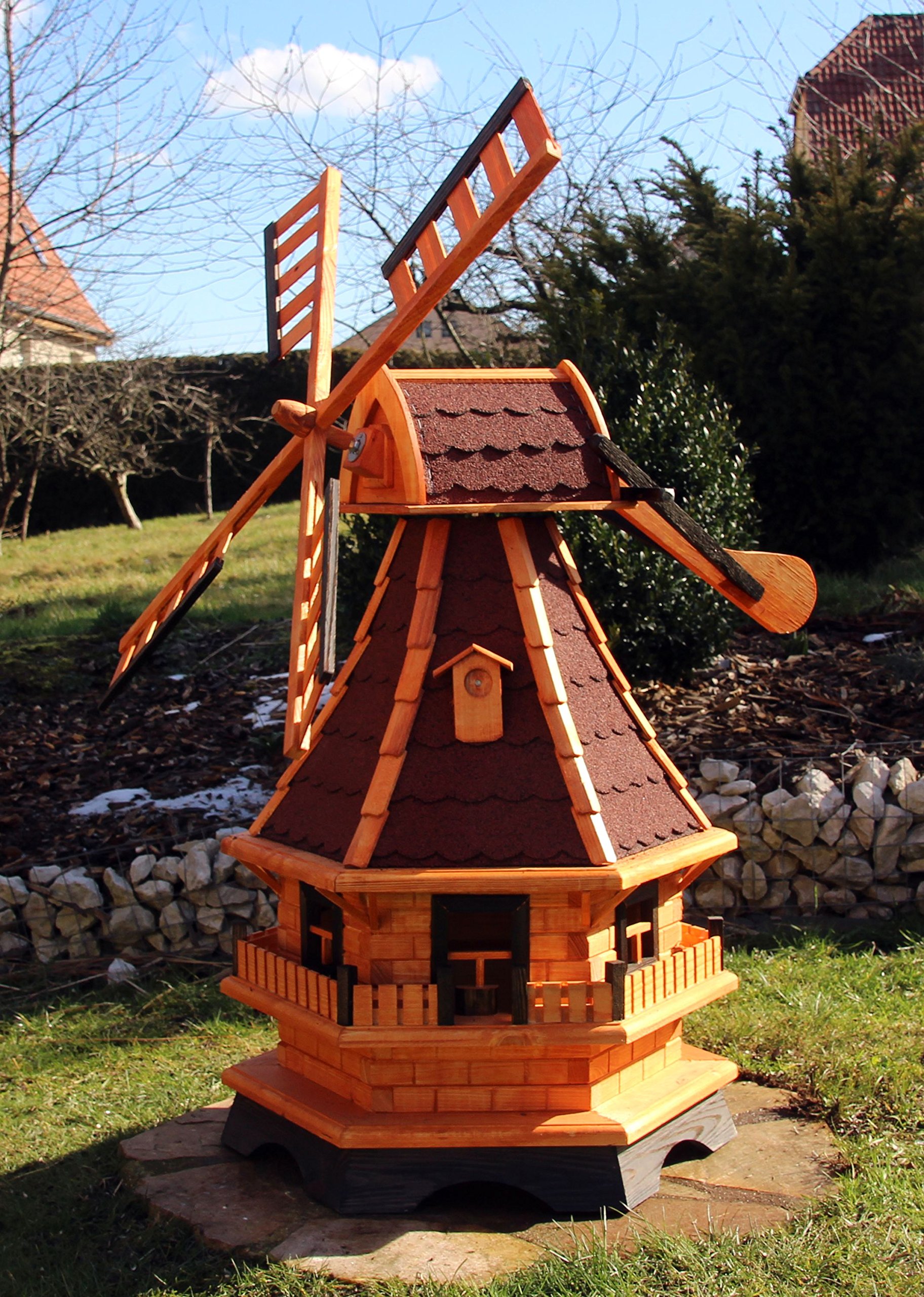 Molino, Molino de viento Madera con Veleta Tipo 18 y Iluminación solar LED - Rojo, Grande