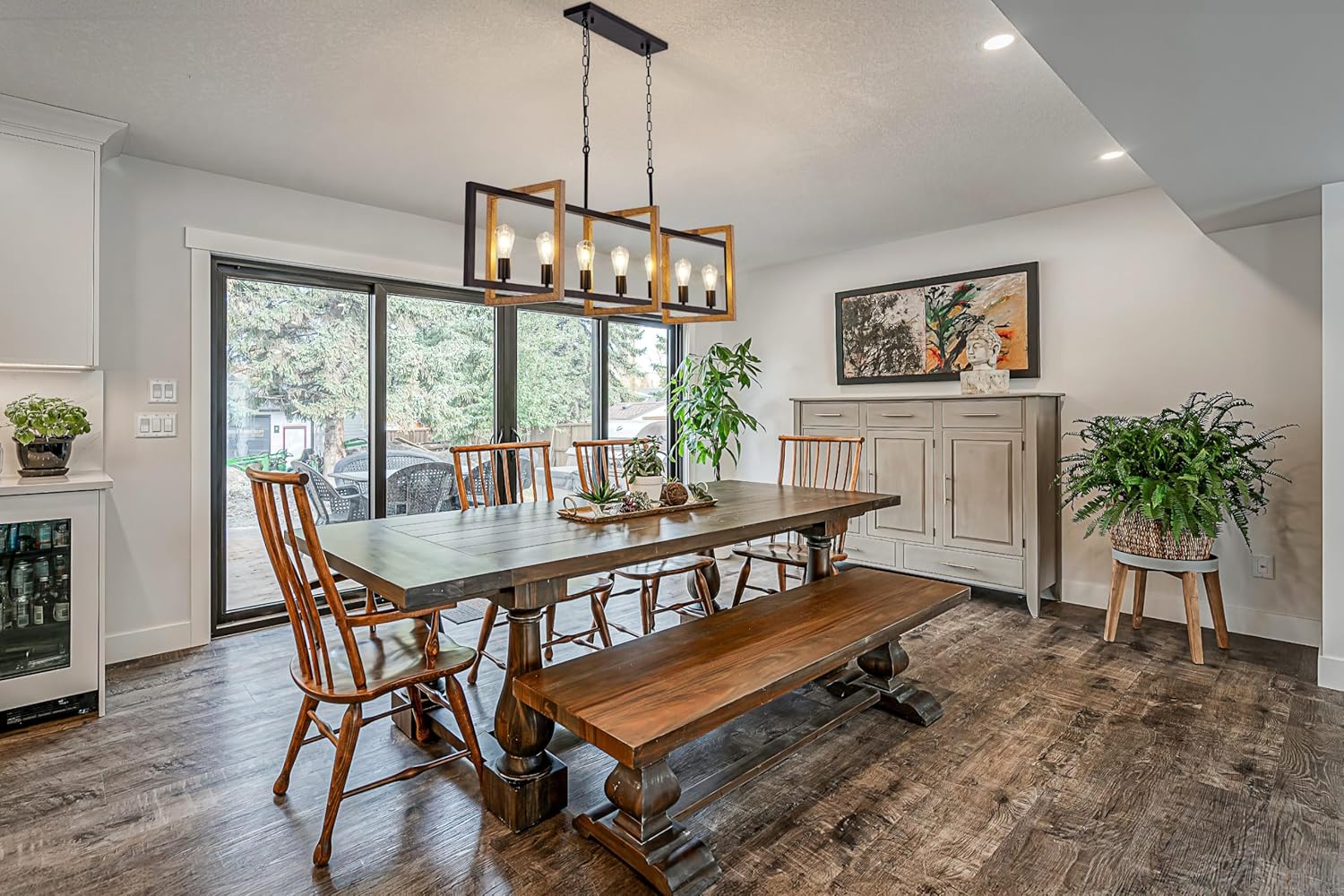 Wellmet Black Kitchen Island Chandelier, Farmhouse Modern Pendant Light Dining Room, 7-Light Wooden Paint Pendant Light for Living Room, Dining Table, Kitchen, Hallway, Restuarant