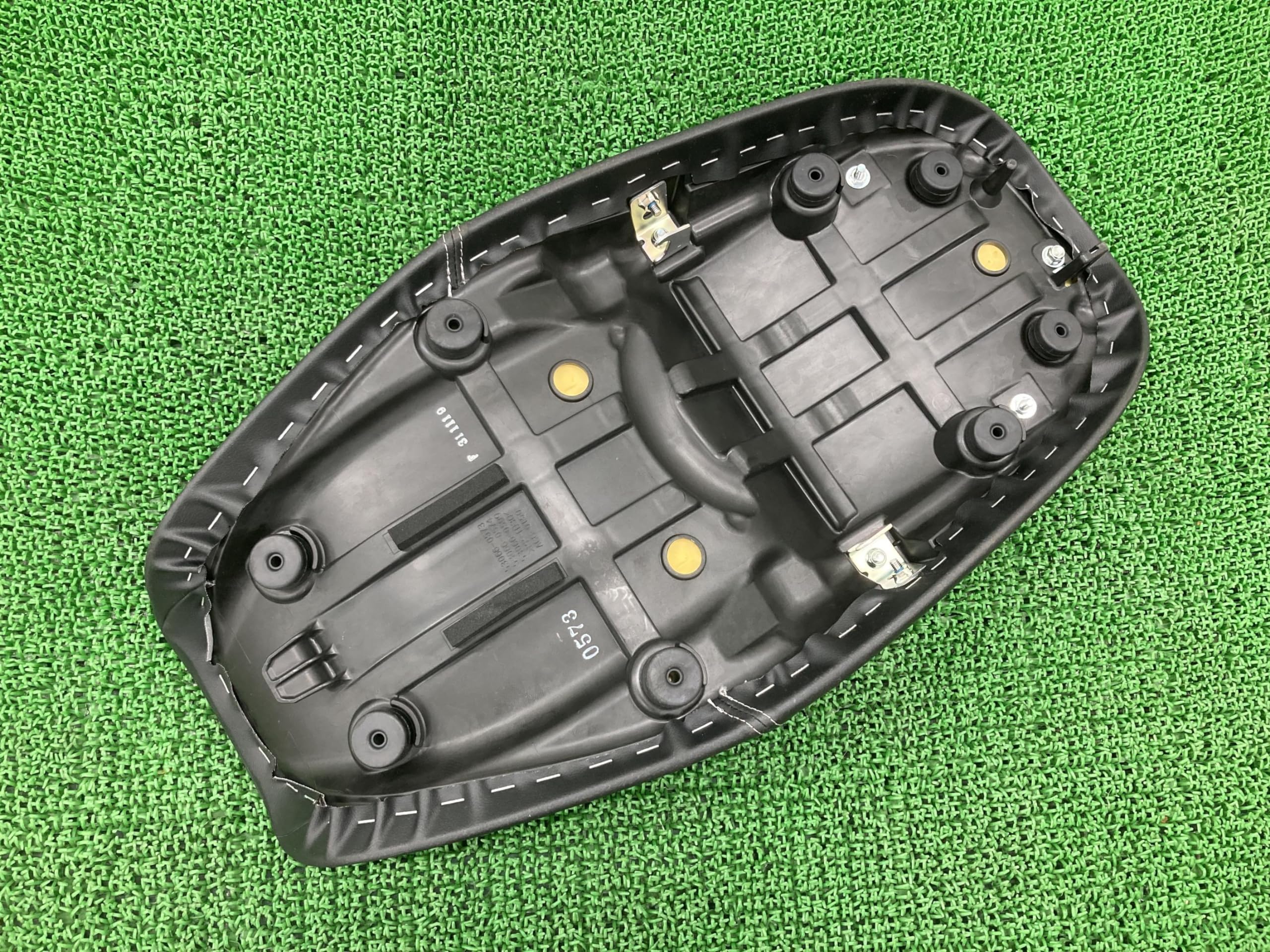 Z900RSシートカワサキ純正ZR900C型53066-0573