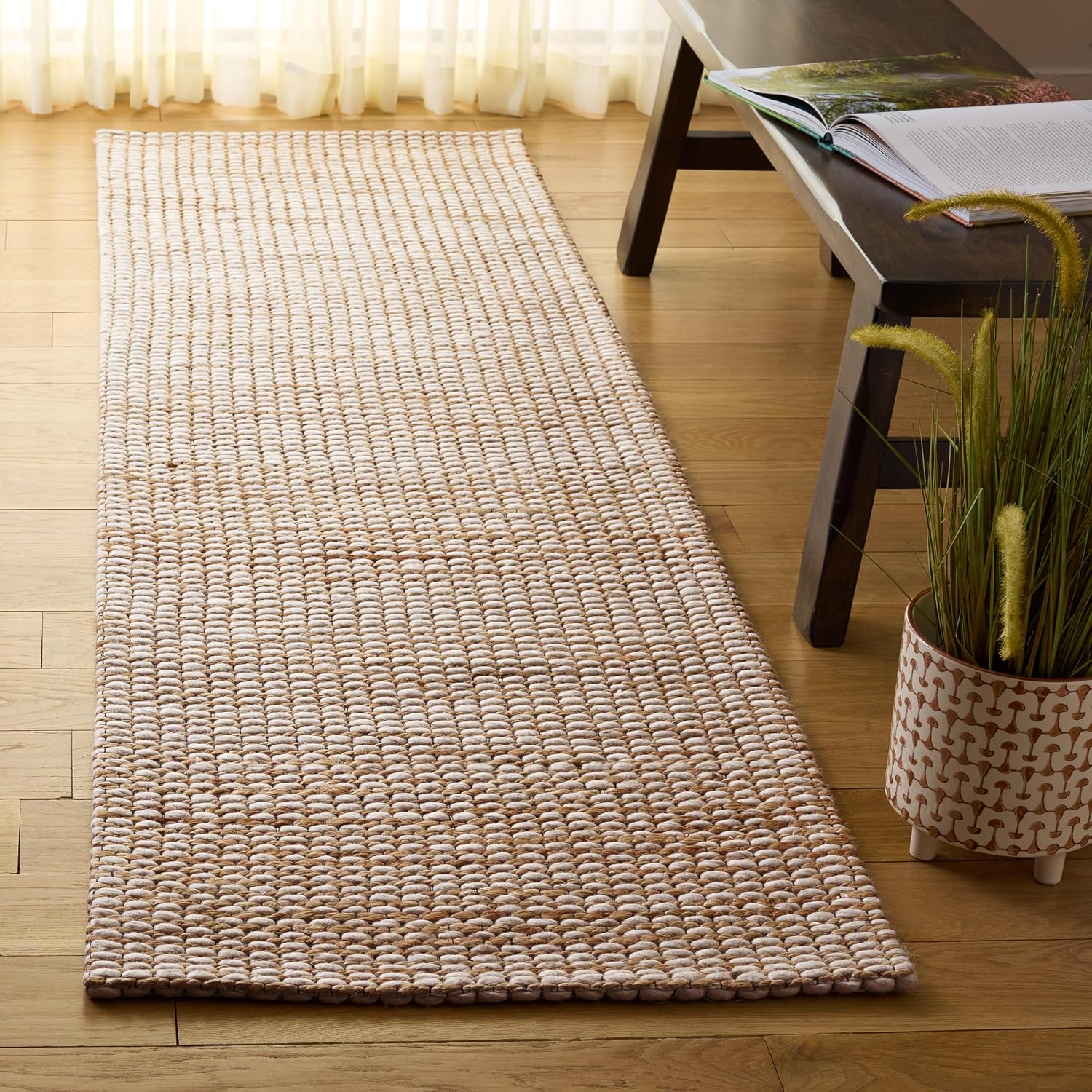 SAFAVIEH Area Rug 8x10 - Natural Fiber Collection - Large - Natural & Ivory, Jute Blend, Ideal for Living Room, Bedroom, Dining Space (NF557A)