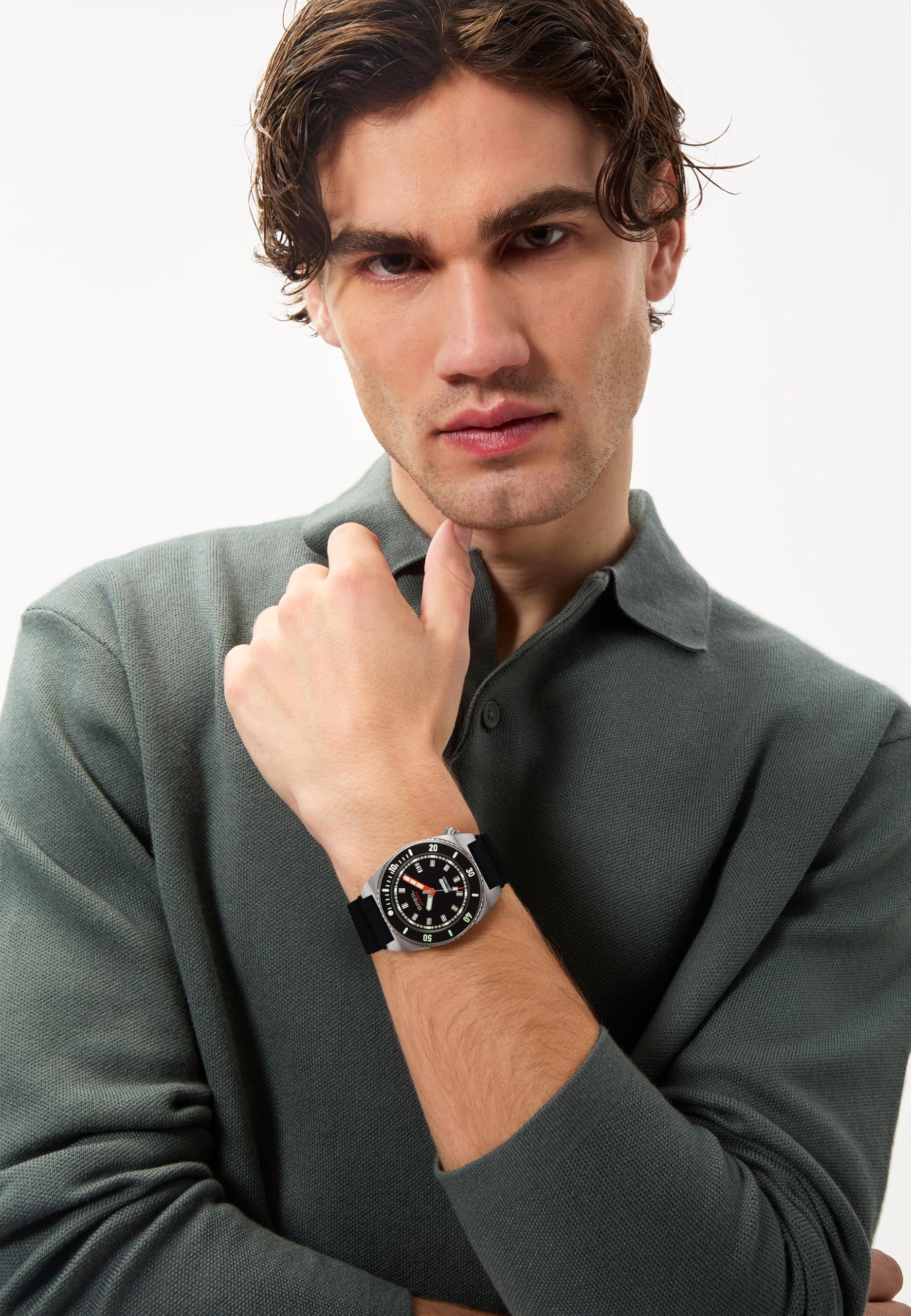 Breil, Collezione Manta Seeker, Orologio Uomo con Quadrante a Doppio Livello, Movimento al Quarzo, Cassa 42 mm in Acciaio con Finitura Matte, Resistente all'Acqua fino a 300 m, Idea Regalo