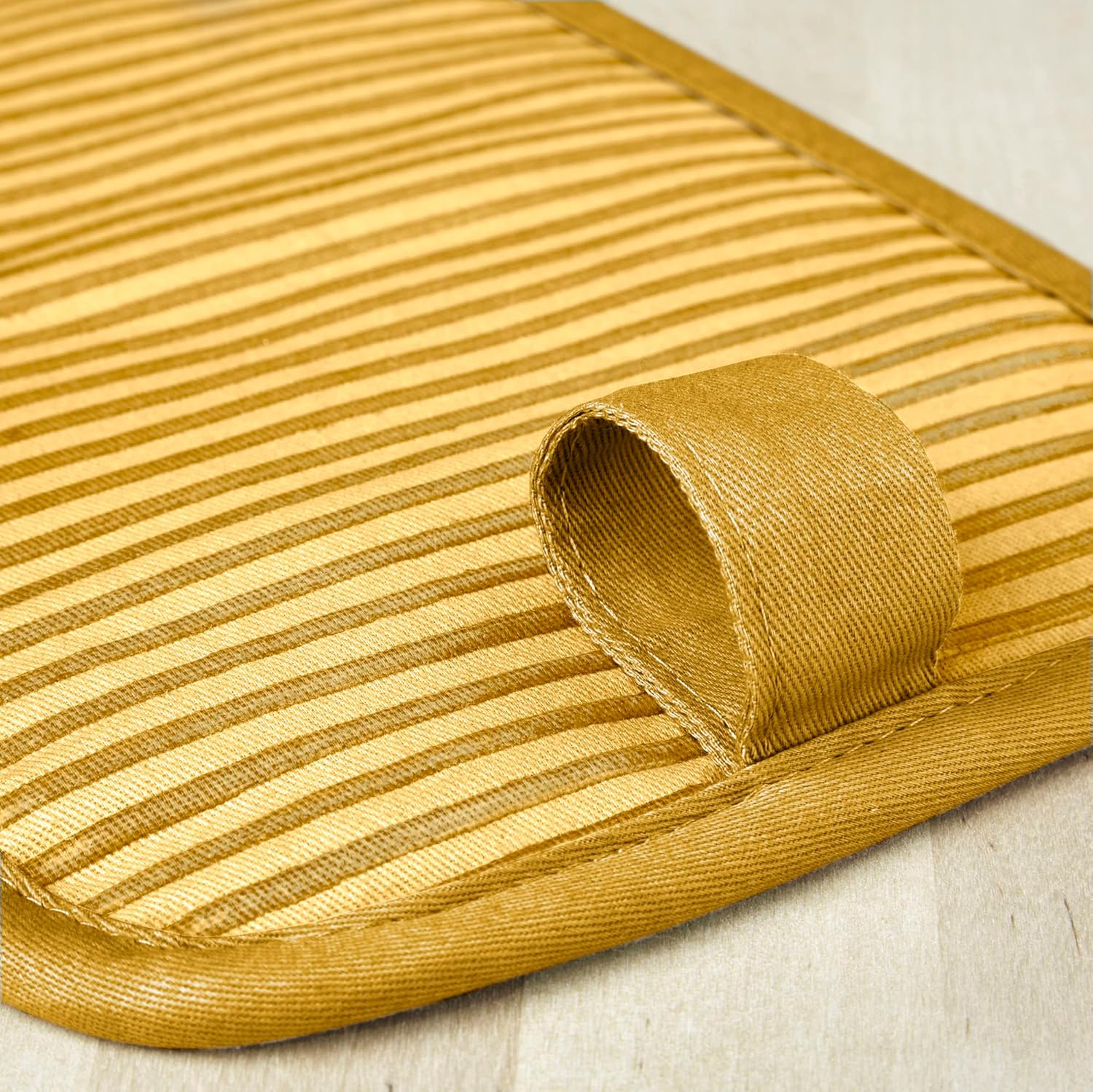 KitchenAid Beacon Two-Tone Non-Slip Oven Mitt and Pot Holder Set, Majestic Yellow, 5 Piece