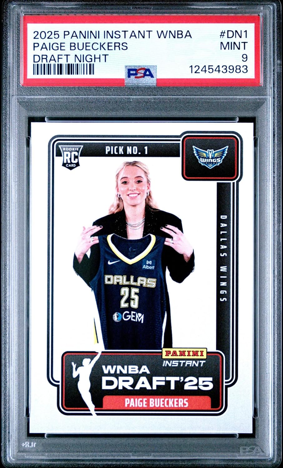Graded 2025 Panini Instant WNBA Paige Bueckers #DN1 Draft Night Rookie RC Basketball Card PSA 9 Mint