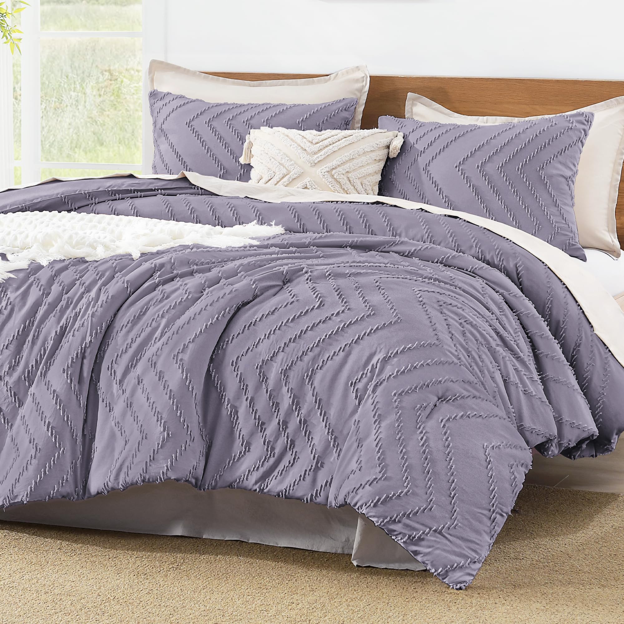 Litanika Purple Queen Size Comforter Sets, 3 Pieces Lightweight Chevron Tufted Bedding Comforter Set, Fluffy Down Alternative Comforter Bed Set Gift Choice (90x90In Comforter and 2 Pillowcases)