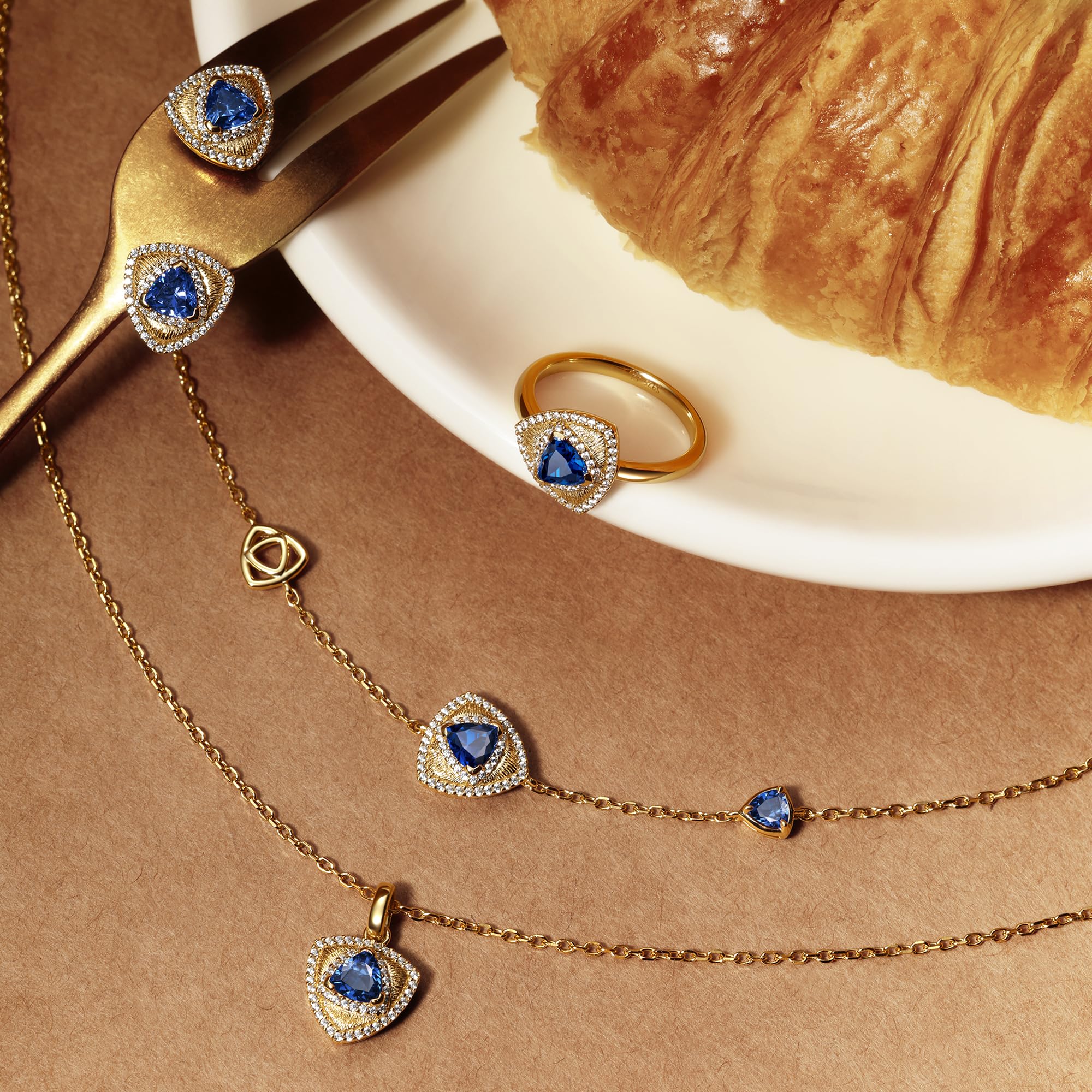 FANCIME Leroy - Orecchini a perno triangolari con pietra portafortuna in argento Sterling, gioielli raffinati, per anniversario, compleanno, festa della mamma, regalo per mamma, moglie, donna, Argento